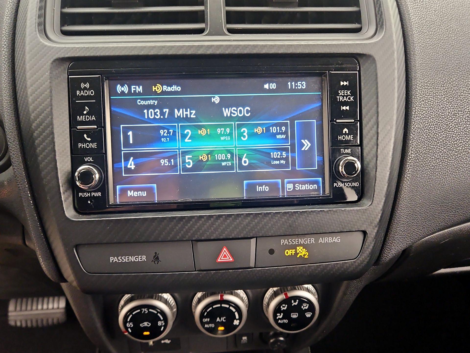 Thumbnail: 2022 Mitsubishi Outlander Sport - 15