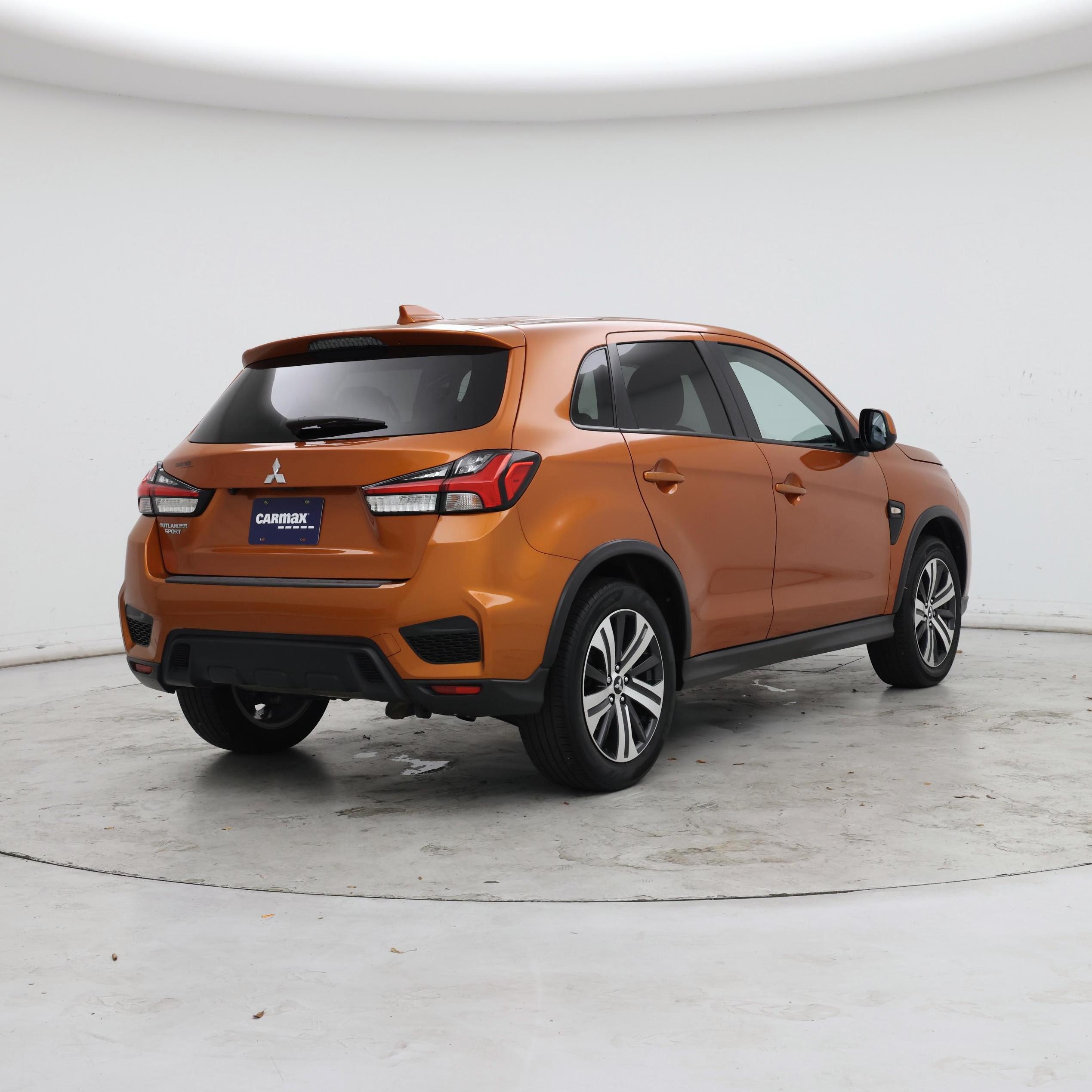 Thumbnail: 2022 Mitsubishi Outlander Sport - 8