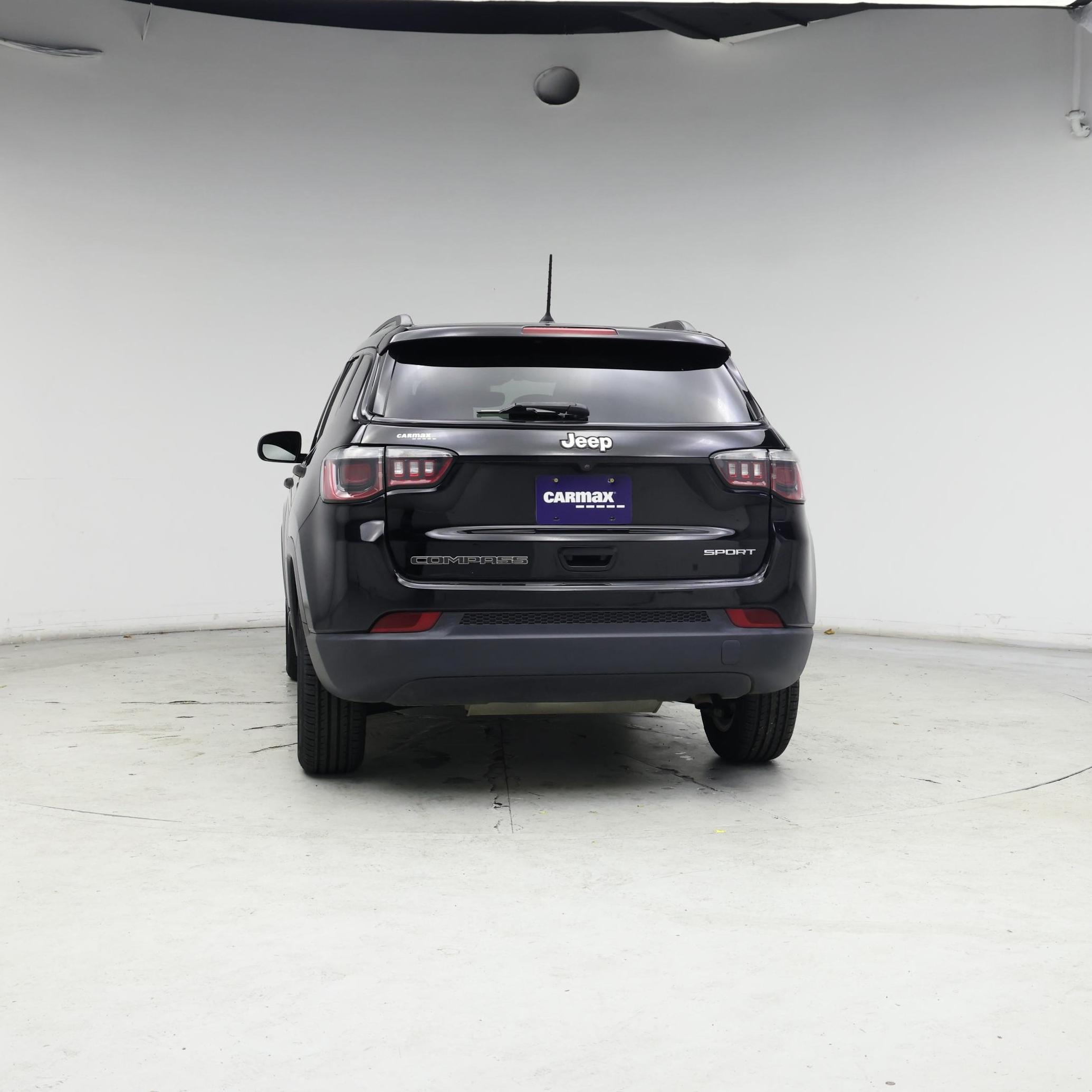 Thumbnail: 2018 Jeep Compass - 6
