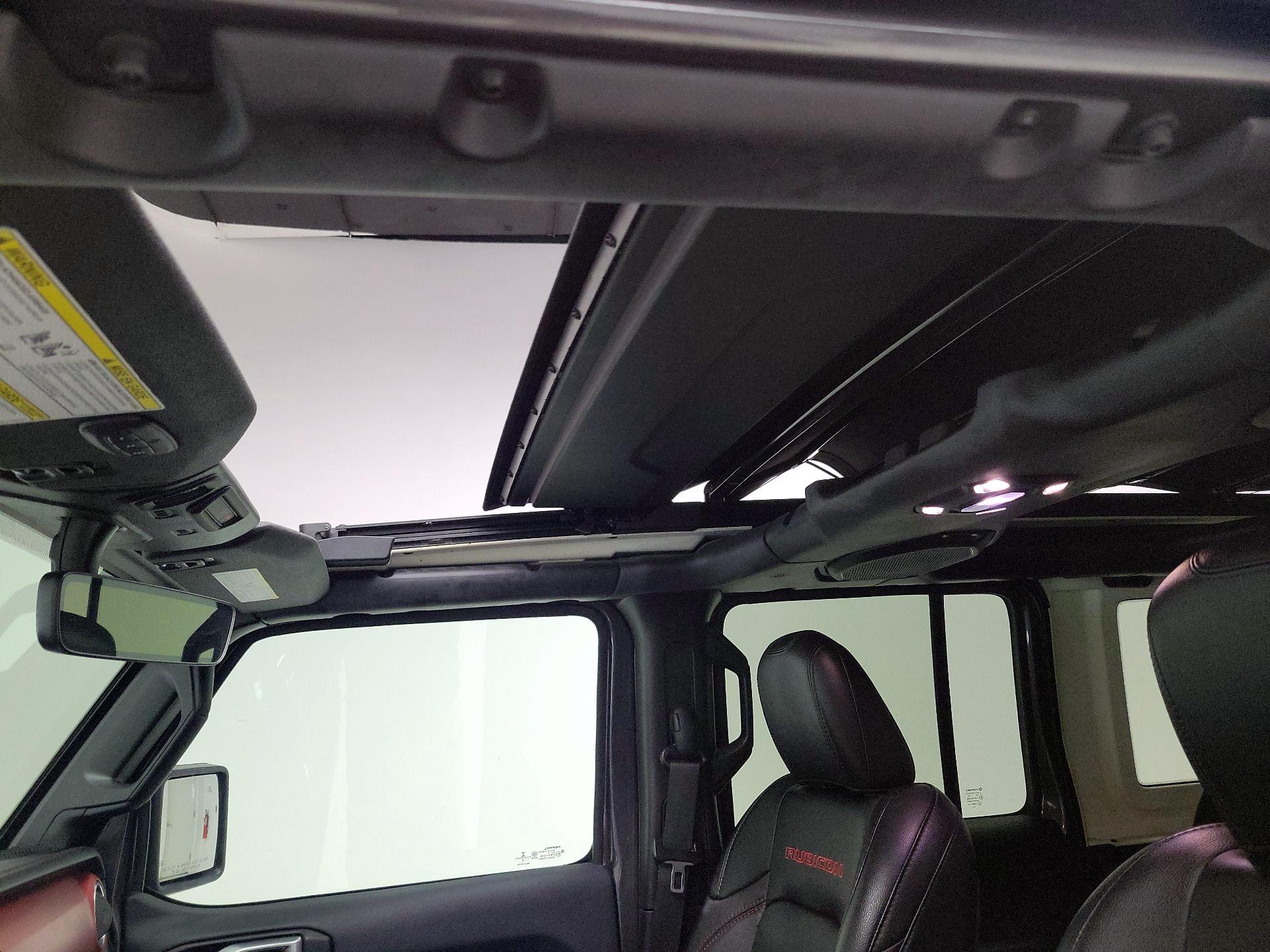 Thumbnail: 2019 Jeep Wrangler - 20