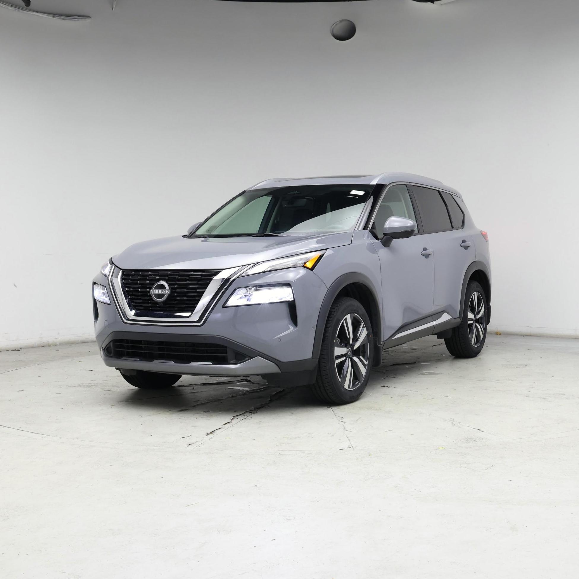 Thumbnail: 2023 Nissan Rogue - 4