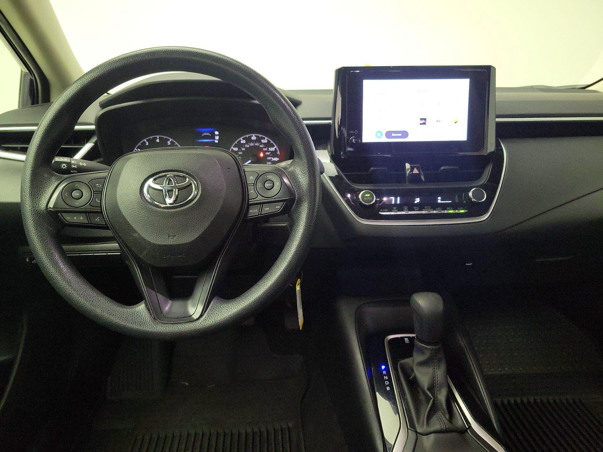 Thumbnail: 2023 Toyota Corolla - 10