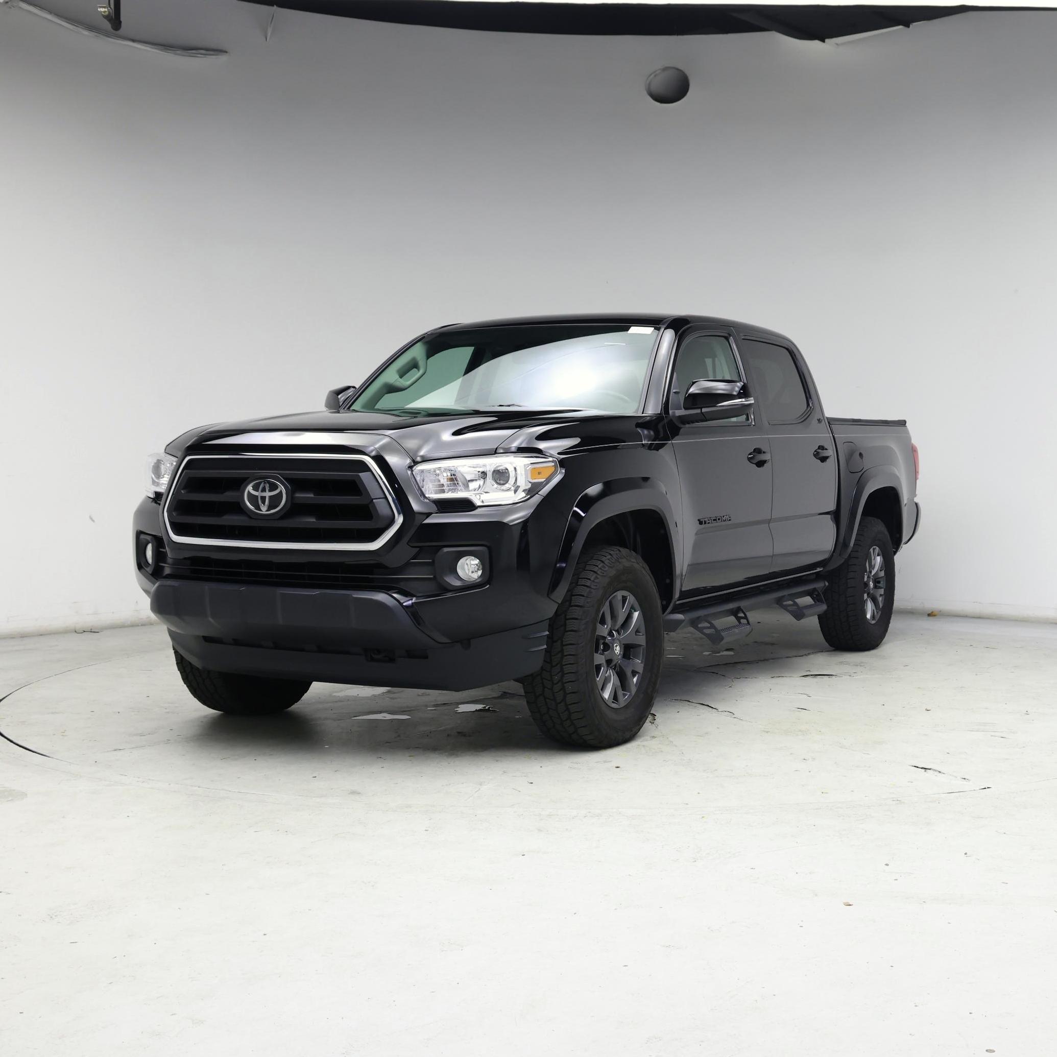 Thumbnail: 2023 Toyota Tacoma - 4
