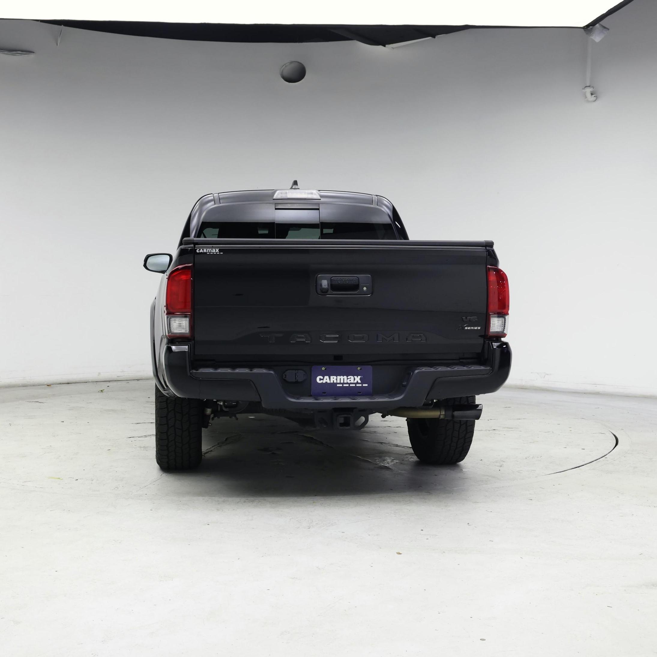 Thumbnail: 2023 Toyota Tacoma - 6
