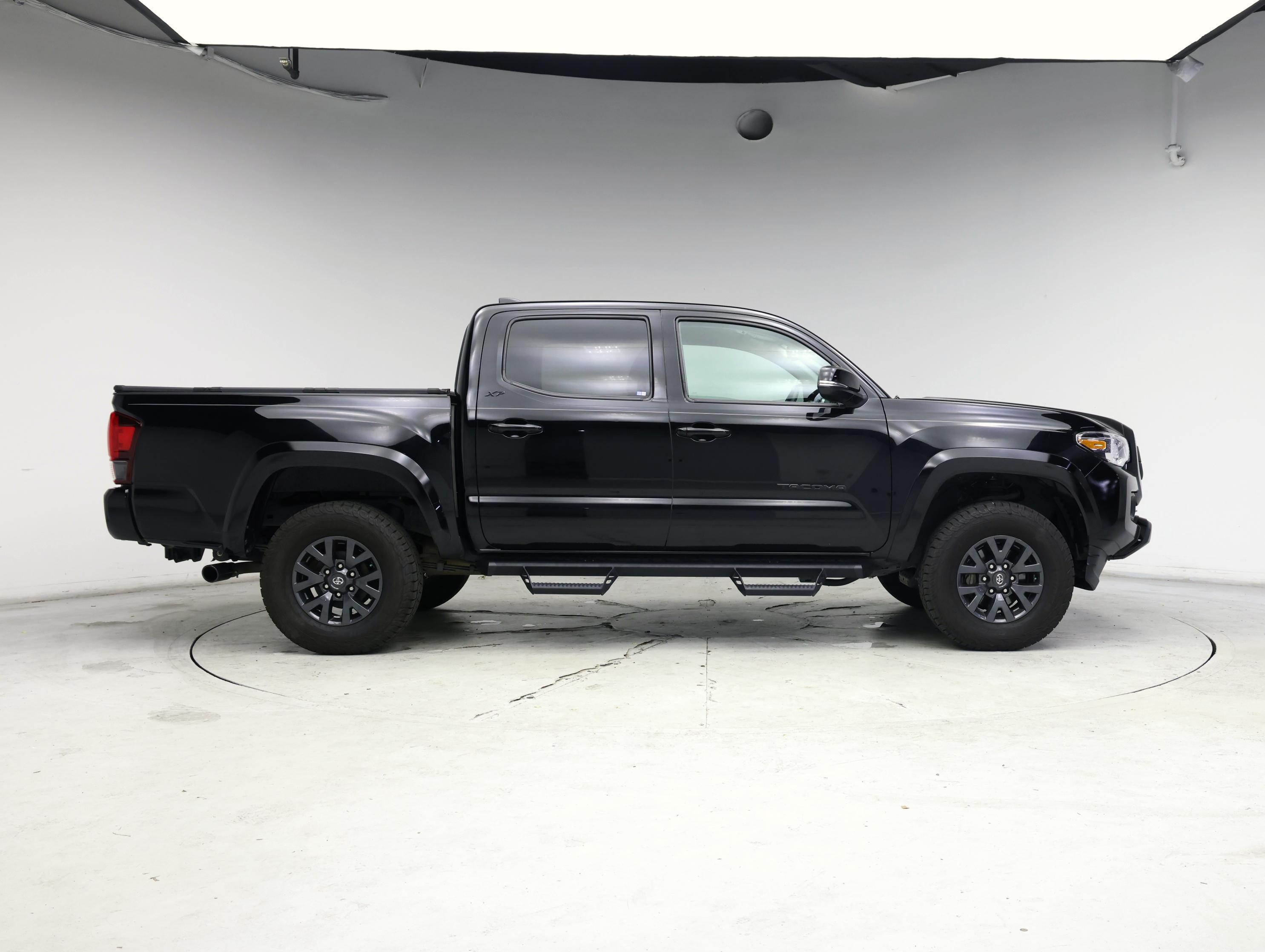 Thumbnail: 2023 Toyota Tacoma - 7