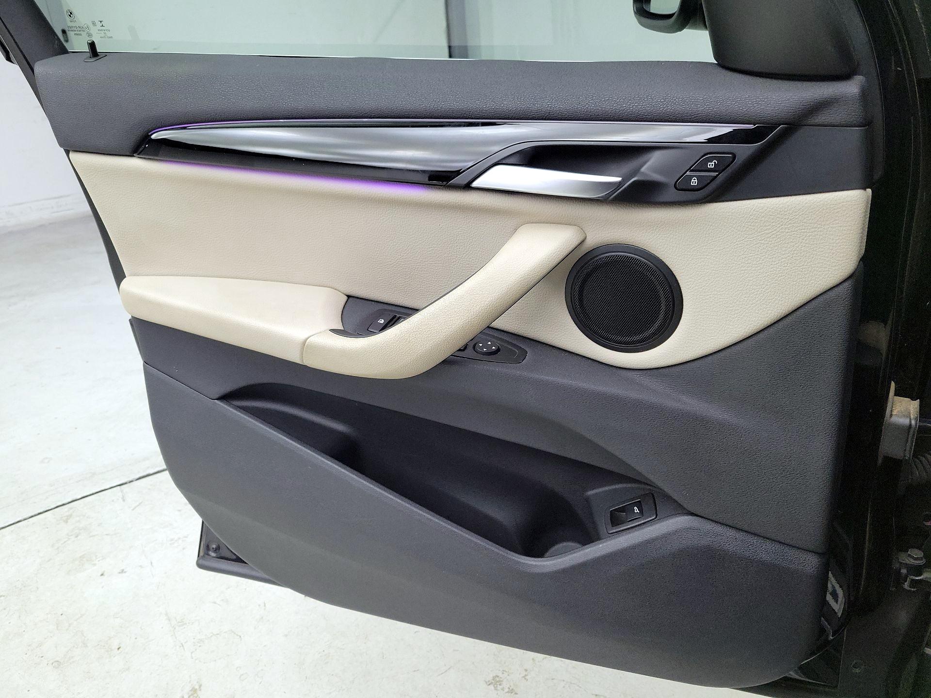Thumbnail: 2021 BMW X1 - 12