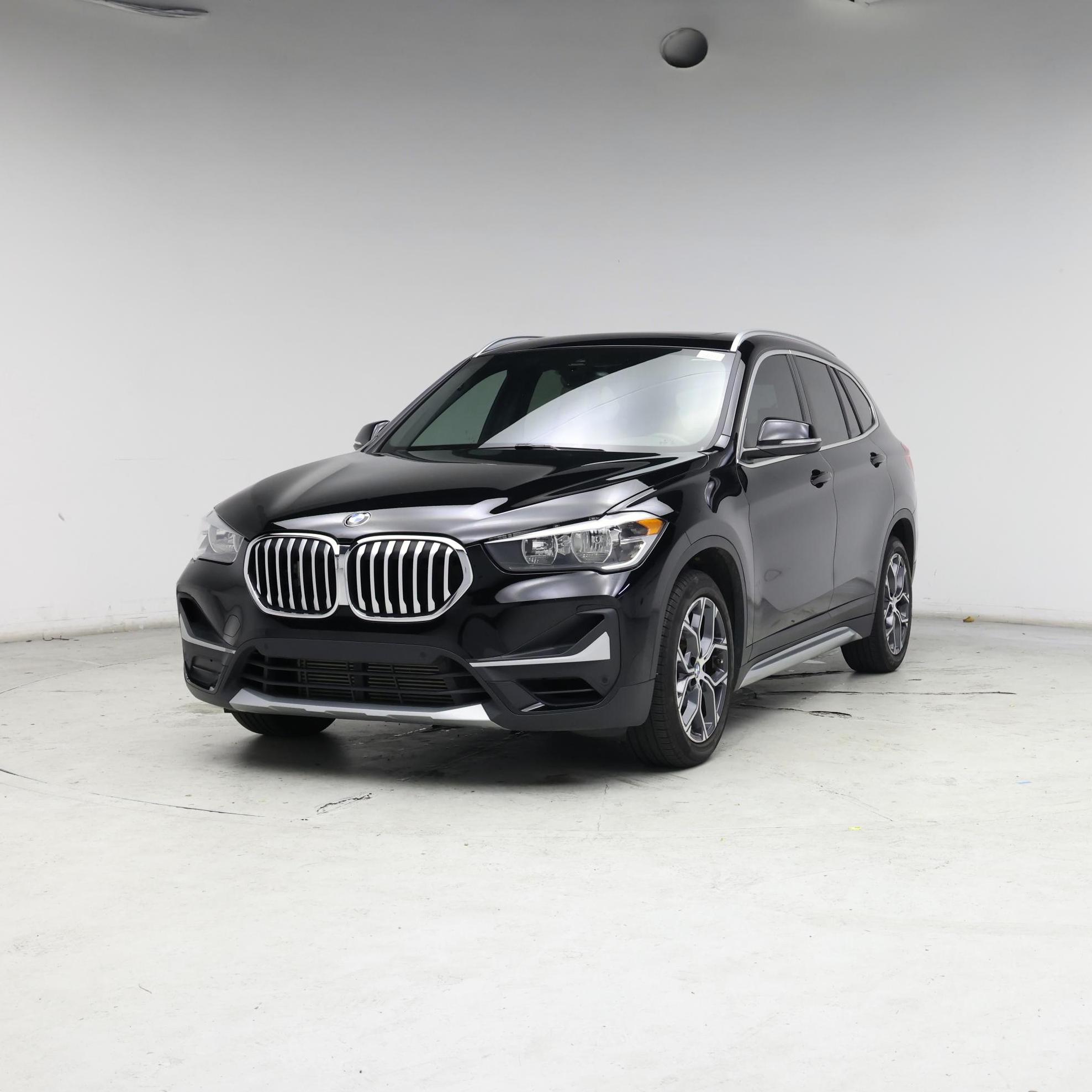 Thumbnail: 2021 BMW X1 - 4