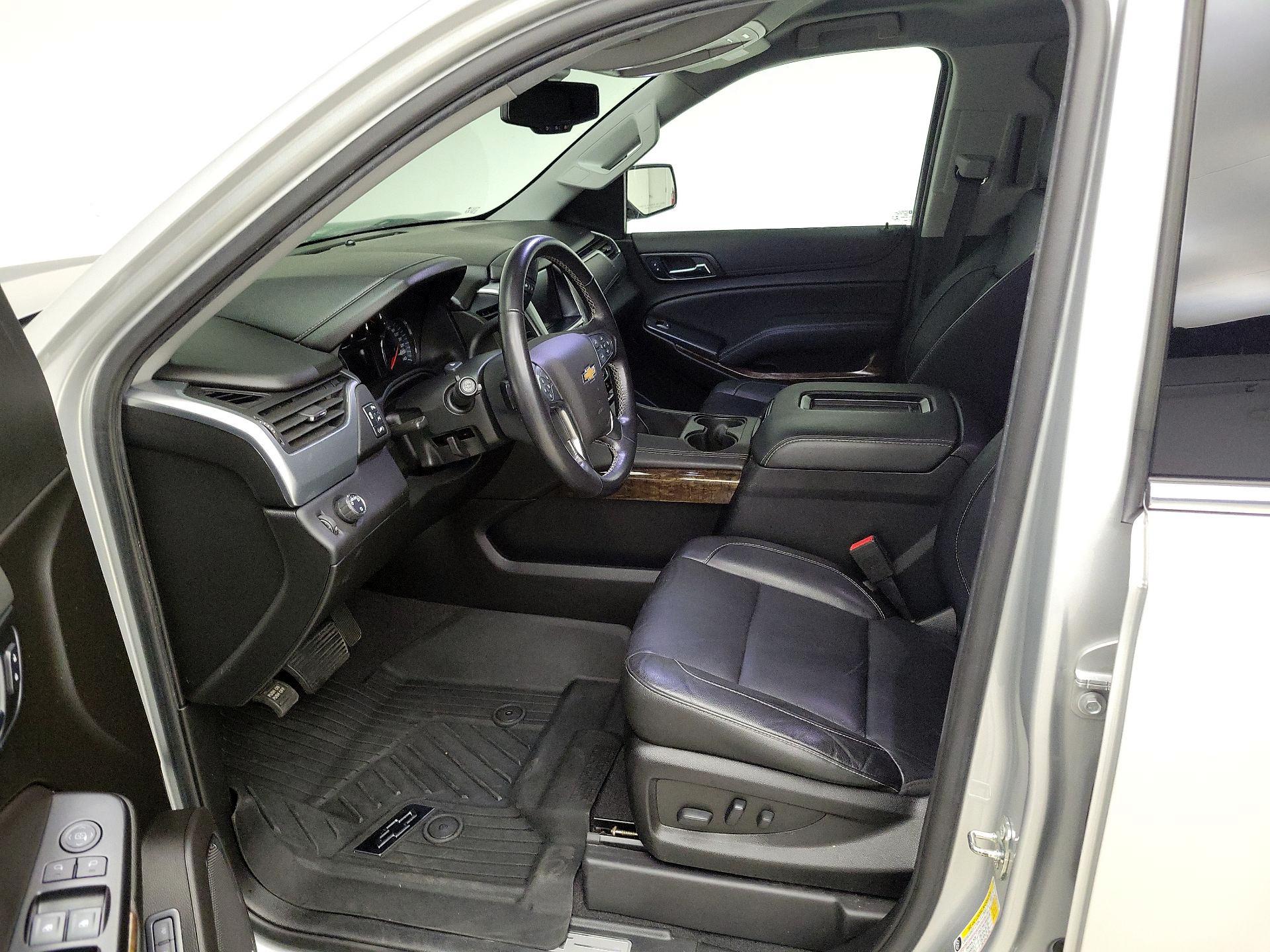 Thumbnail: 2020 Chevrolet Tahoe - 11
