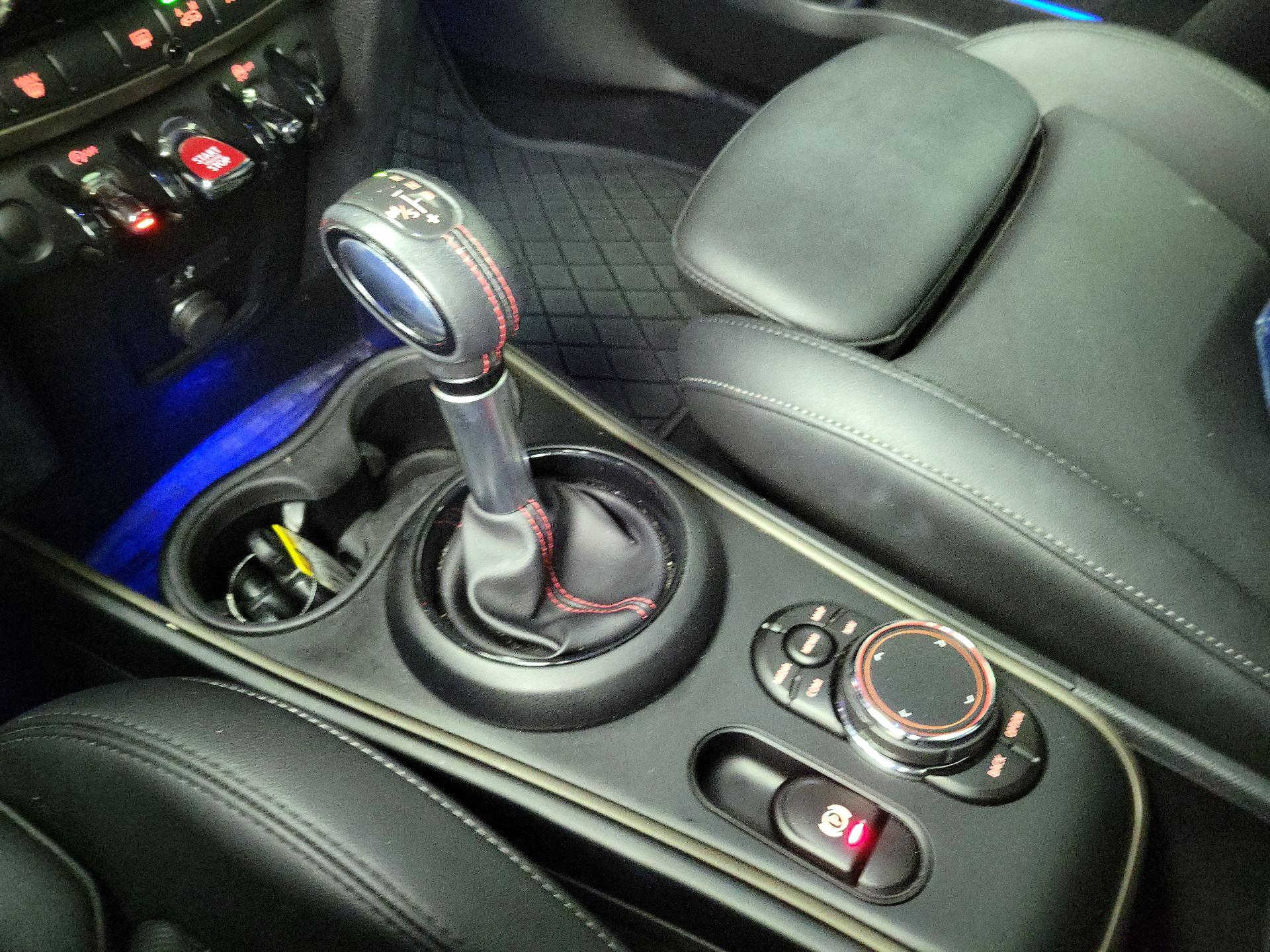 Thumbnail: 2019 MINI Cooper Countryman - 17
