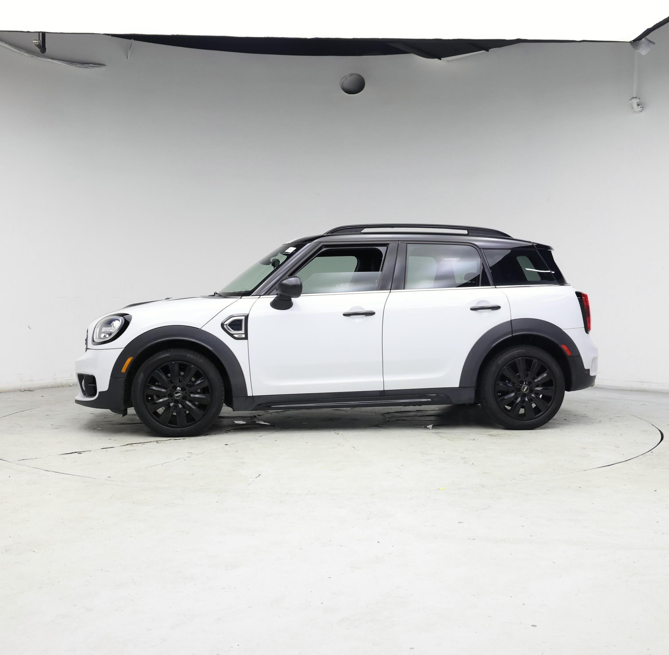Thumbnail: 2019 MINI Cooper Countryman - 3