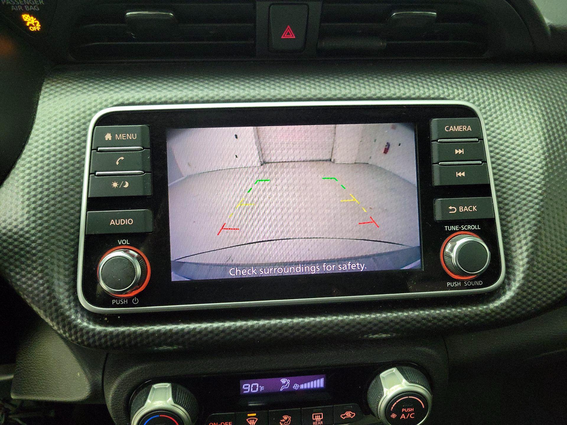 Thumbnail: 2019 Nissan Kicks - 14