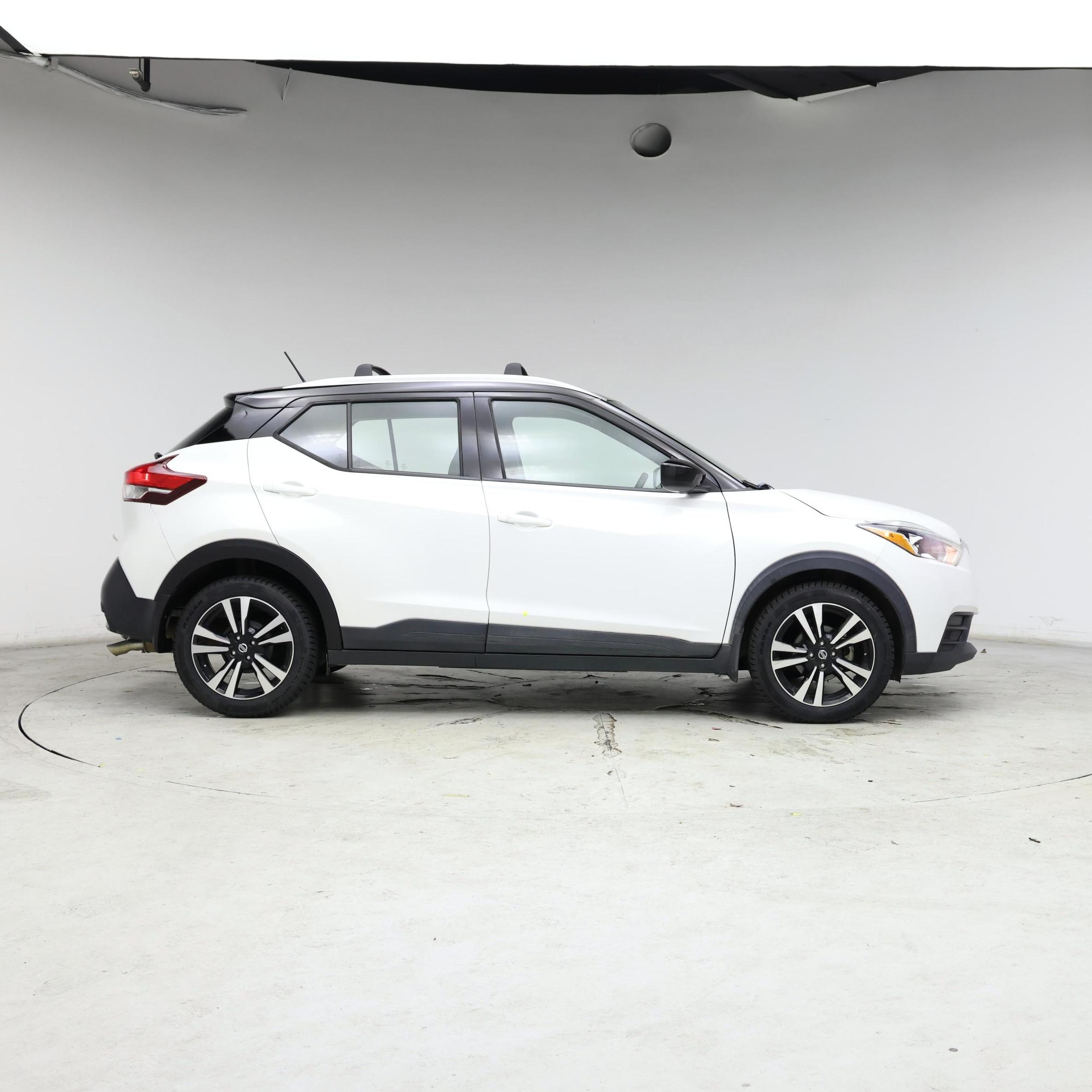Thumbnail: 2019 Nissan Kicks - 7