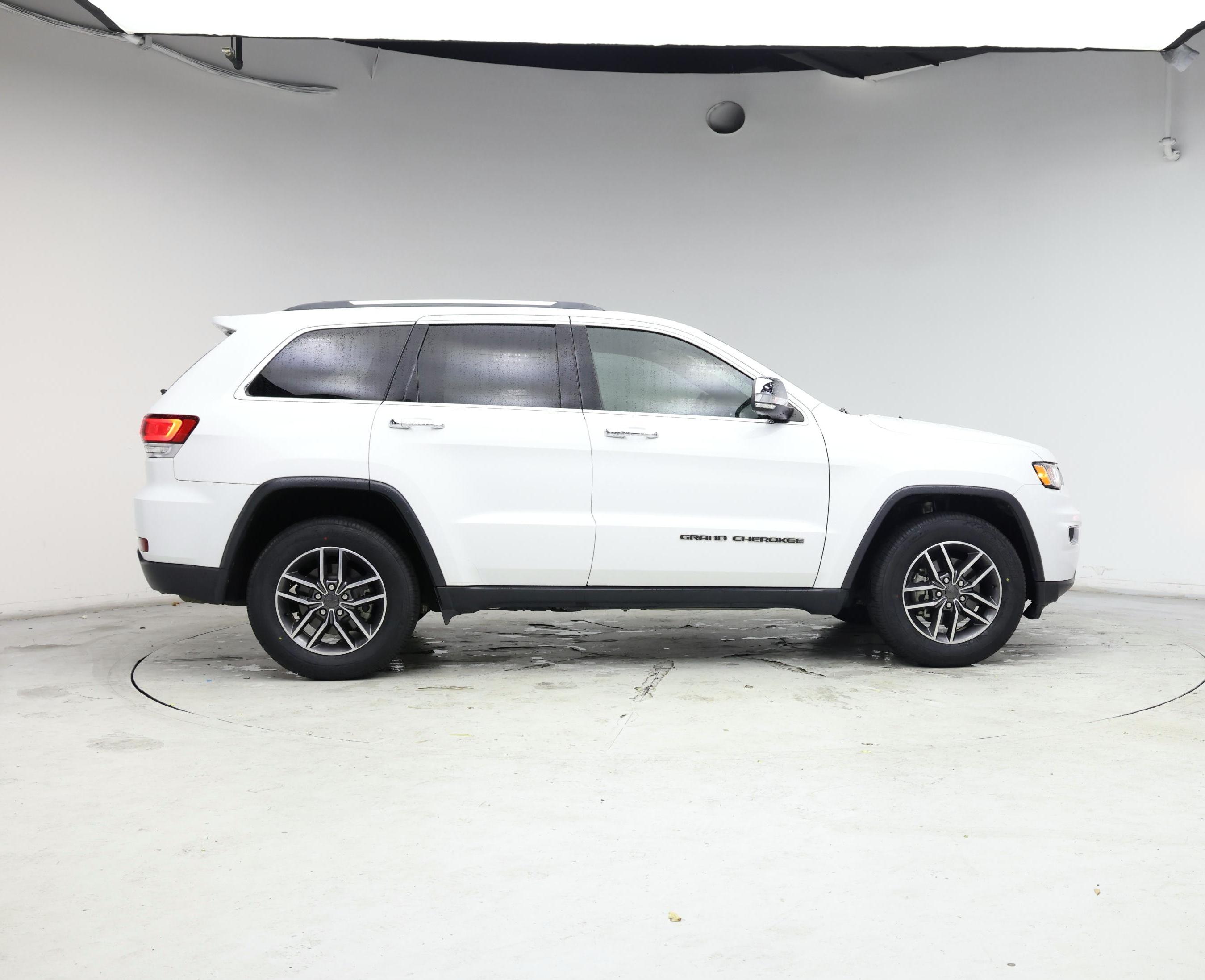 Thumbnail: 2020 Jeep Grand Cherokee - 7