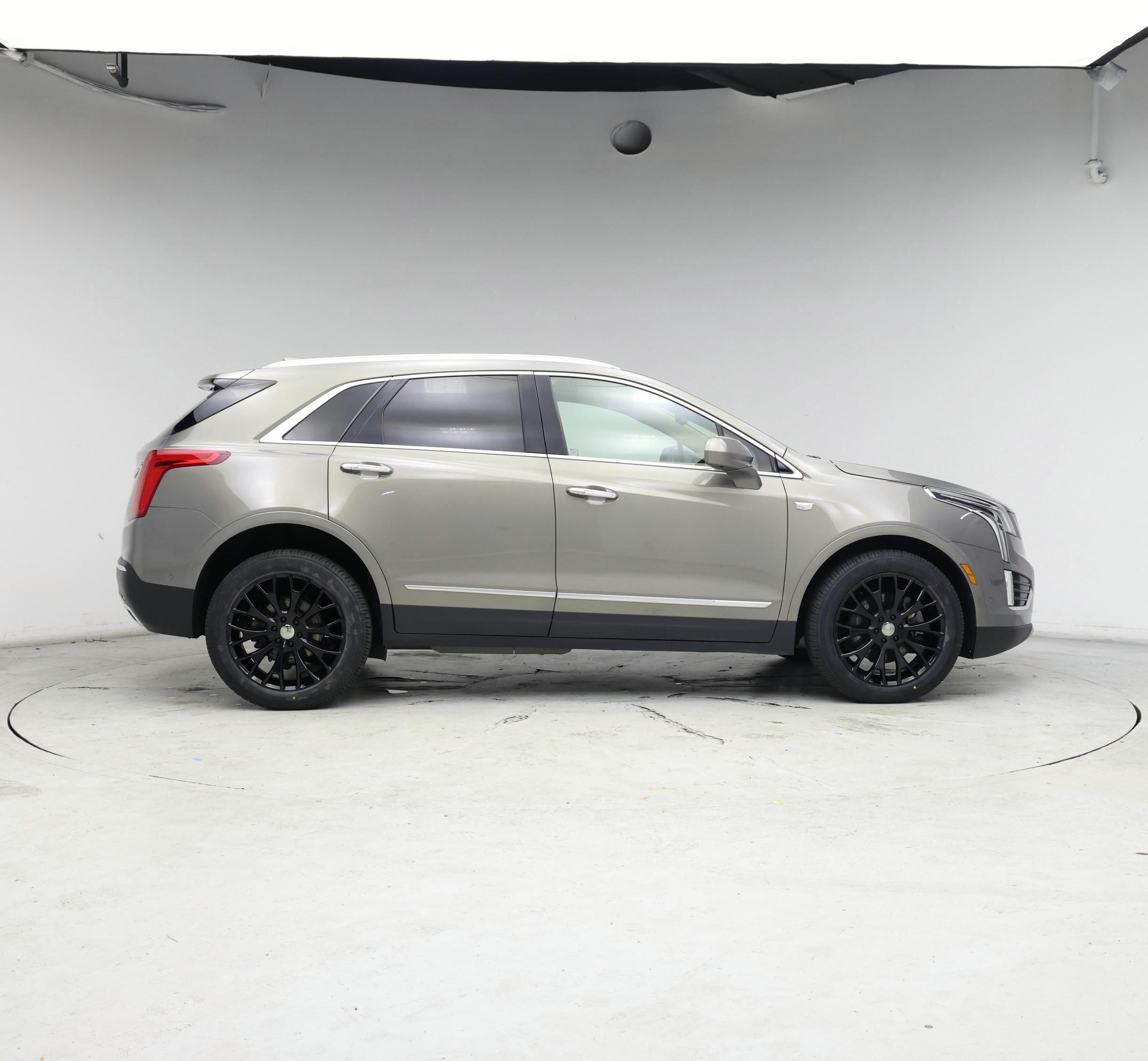 Thumbnail: 2017 Cadillac XT5 - 7