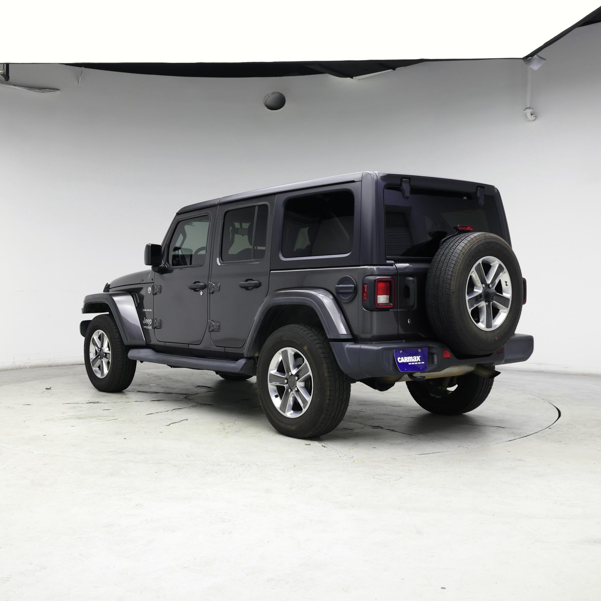 Thumbnail: 2019 Jeep Wrangler - 2