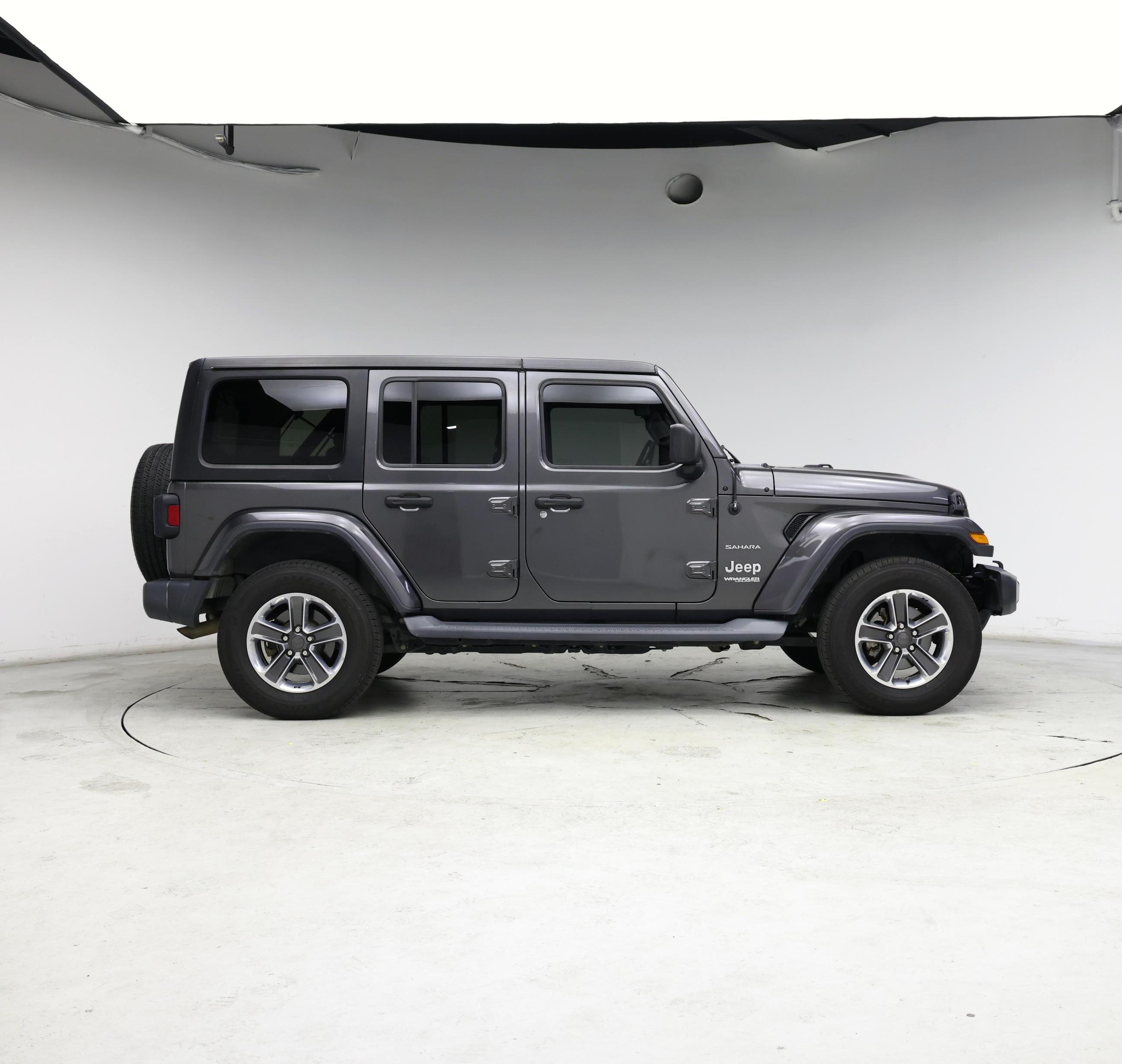Thumbnail: 2019 Jeep Wrangler - 7