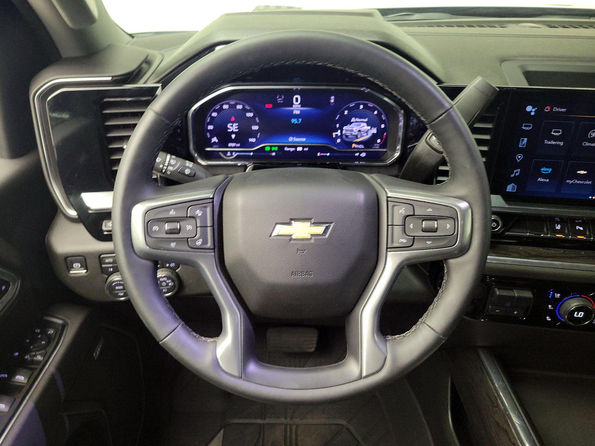 Thumbnail: 2025 Chevrolet Silverado 2500 - 10