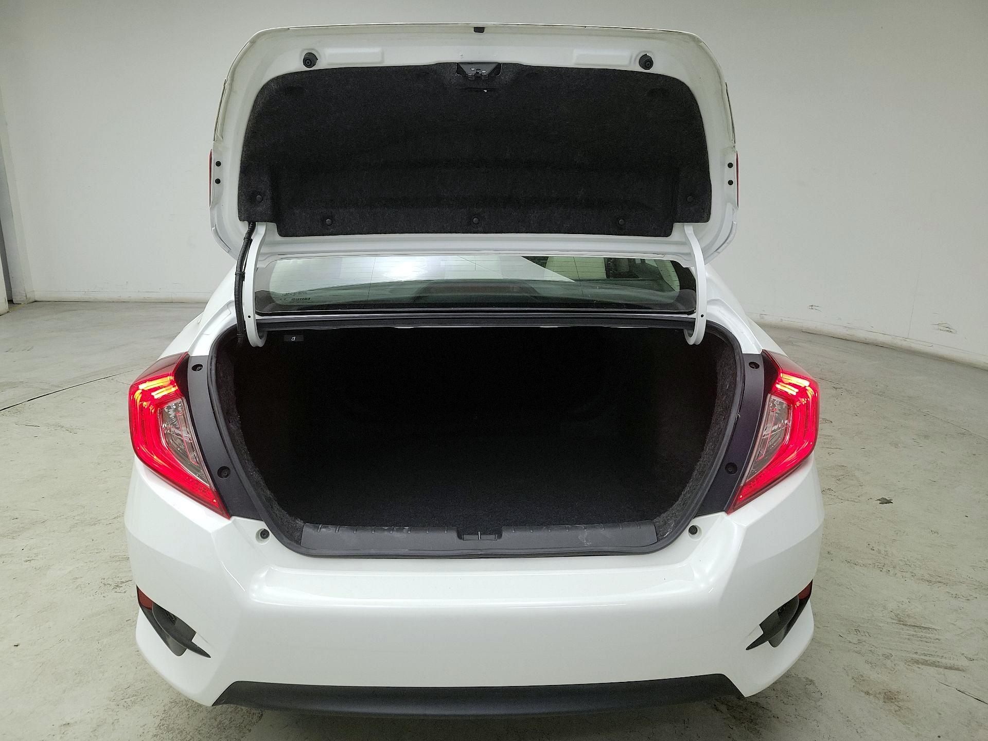 Thumbnail: 2017 Honda Civic - 20