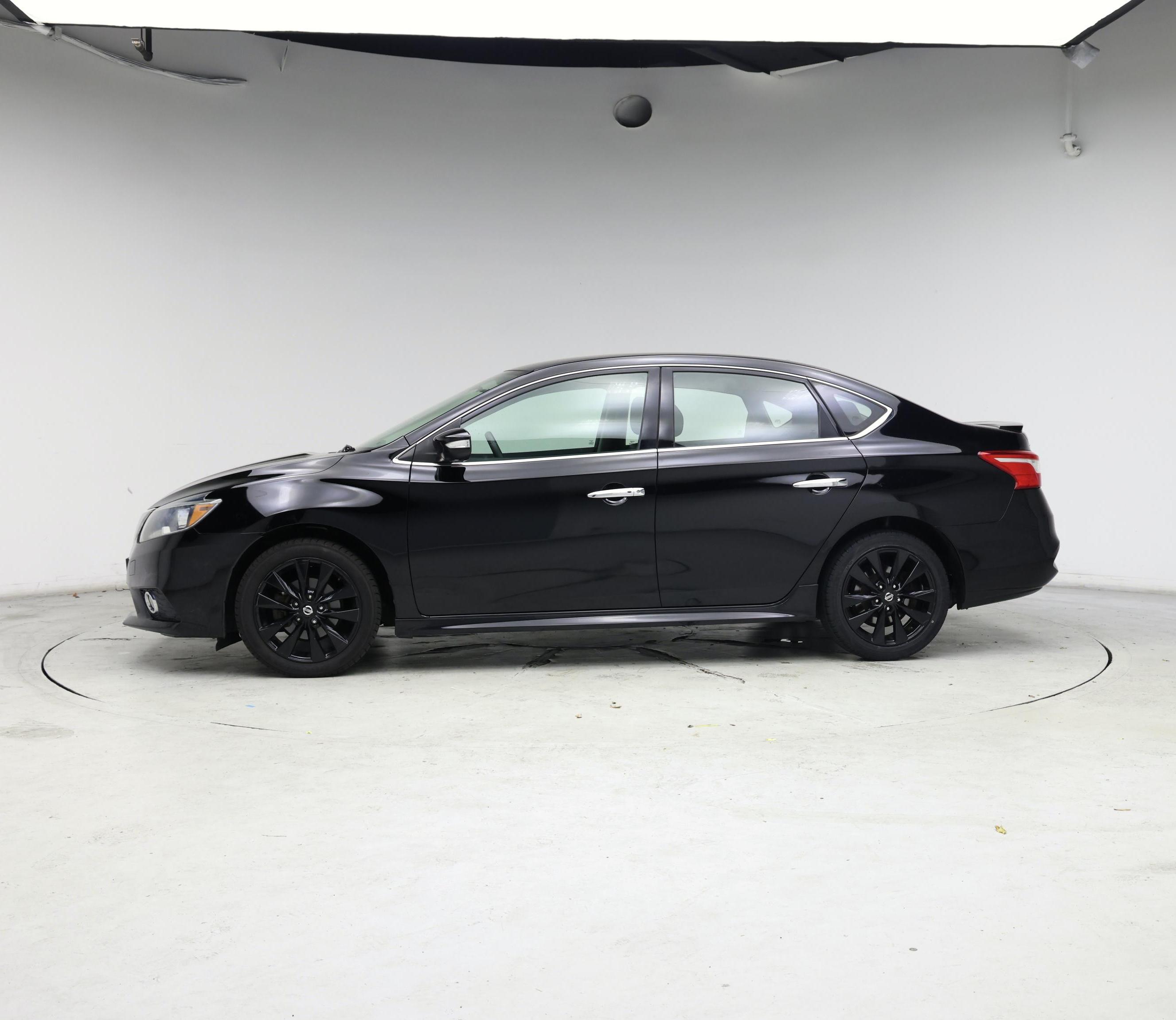 Thumbnail: 2017 Nissan Sentra - 3