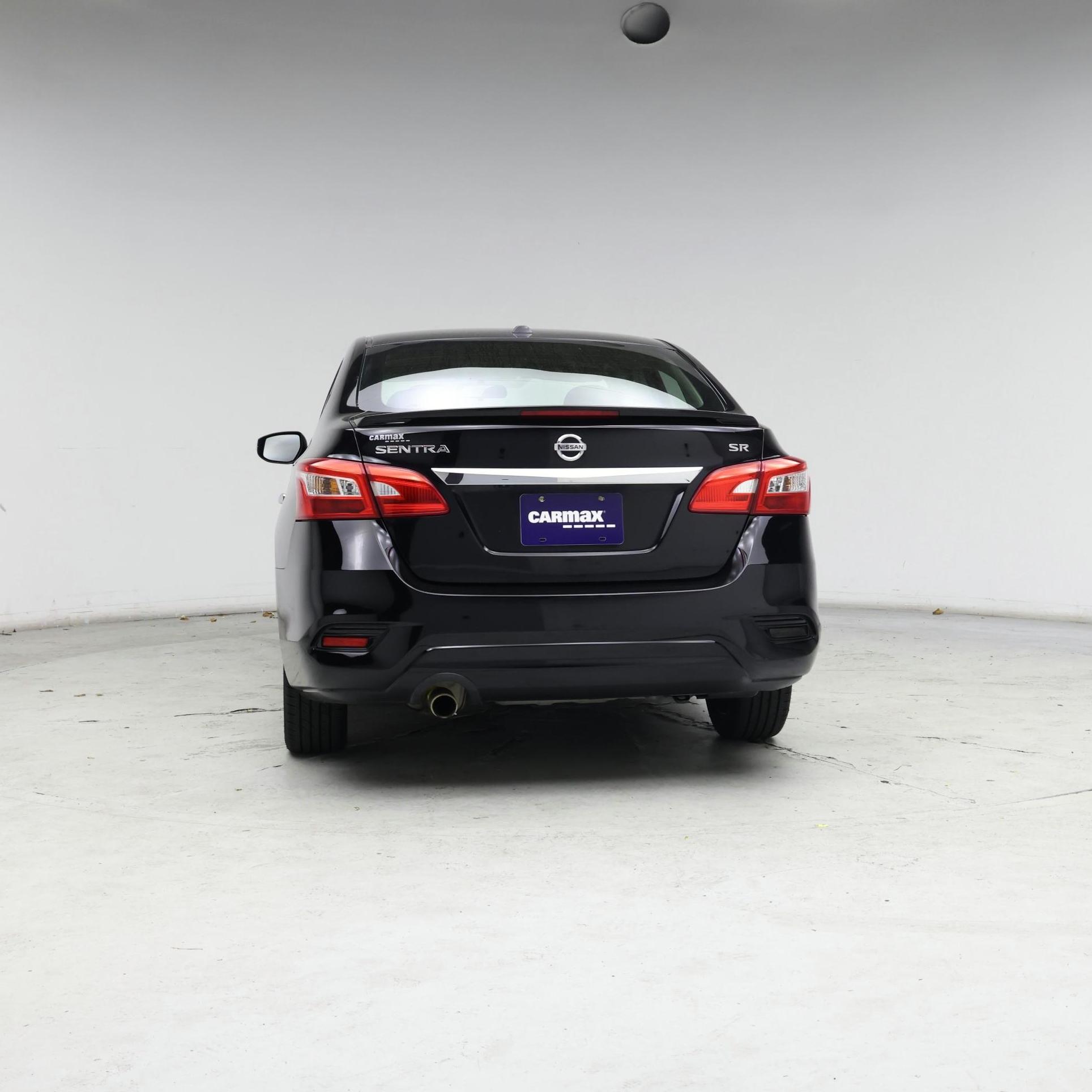 Thumbnail: 2017 Nissan Sentra - 6