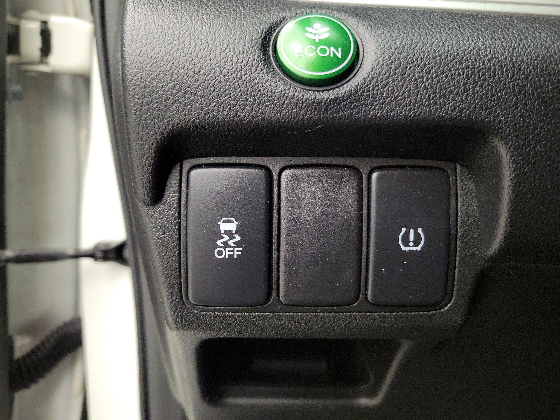 Thumbnail: 2016 Honda CR-V - 13