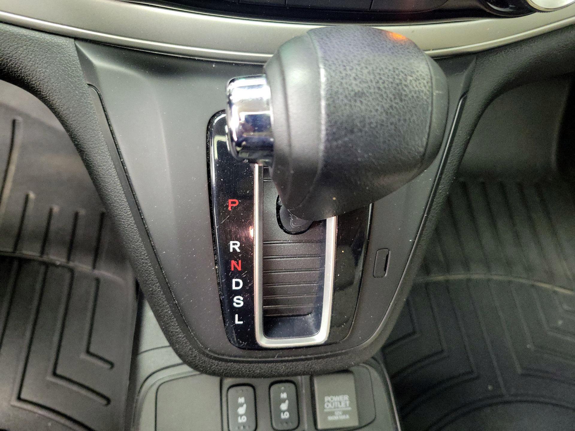 Thumbnail: 2016 Honda CR-V - 17