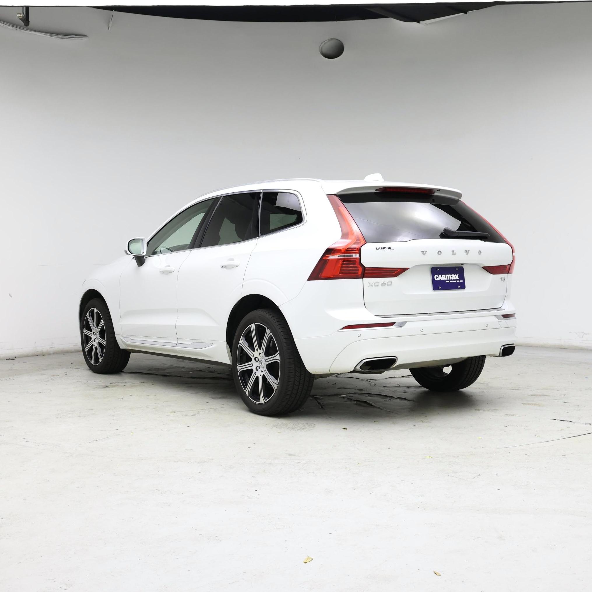 Thumbnail: 2021 Volvo XC60 - 2
