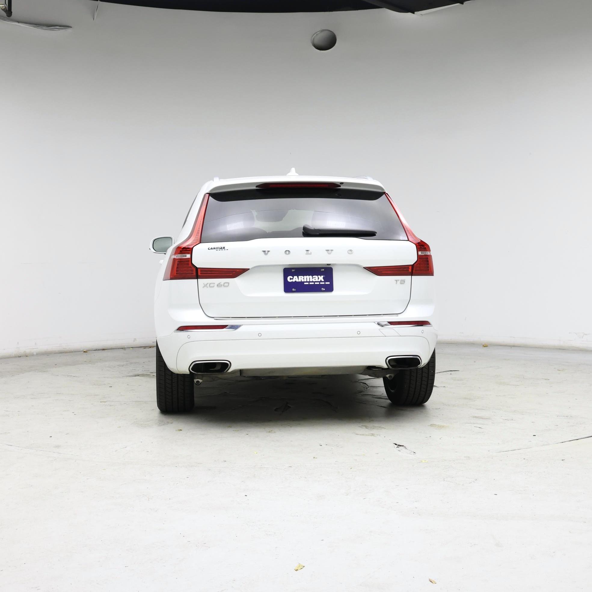 Thumbnail: 2021 Volvo XC60 - 6