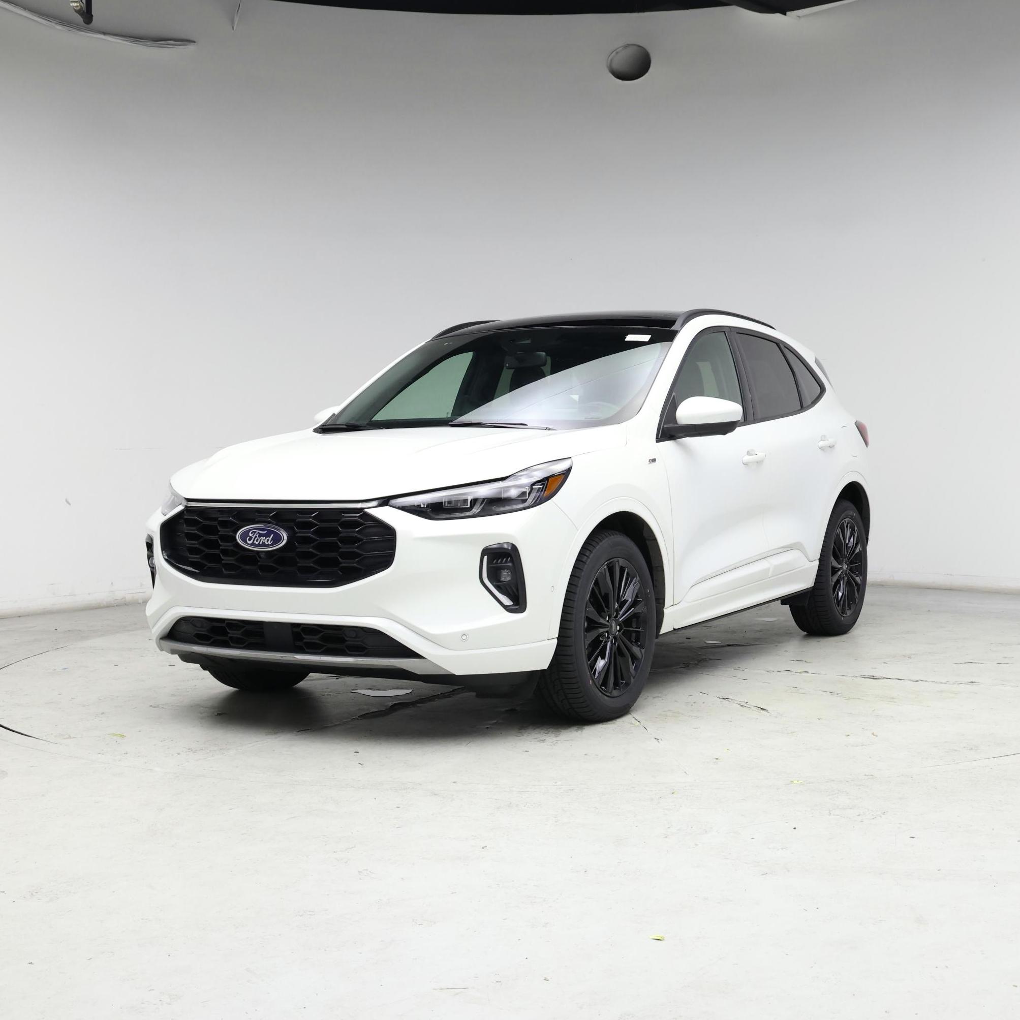 Thumbnail: 2023 Ford Escape - 4