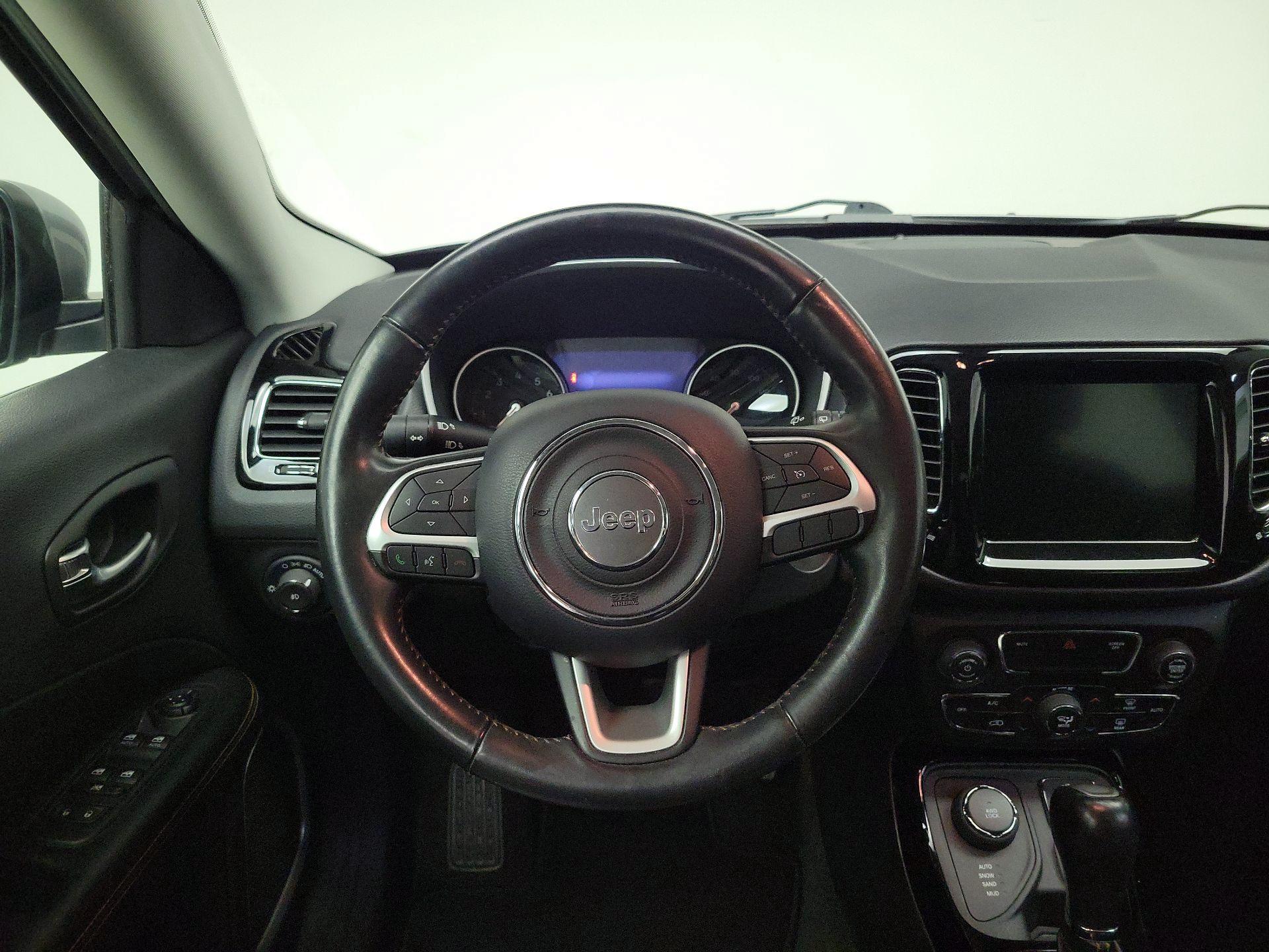 Thumbnail: 2019 Jeep Compass - 10