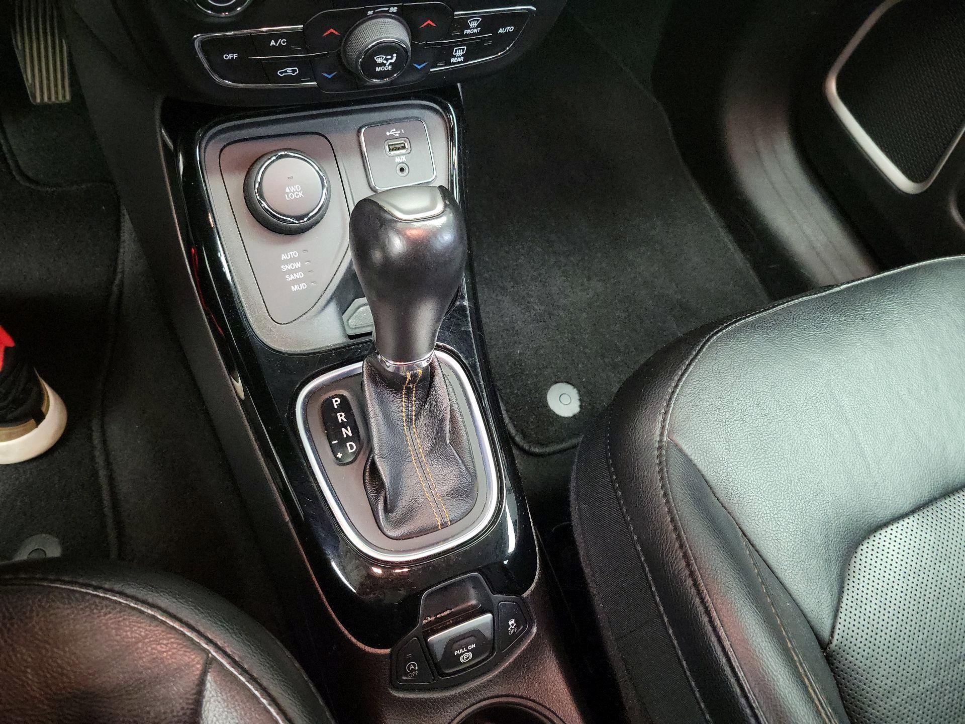 Thumbnail: 2019 Jeep Compass - 17
