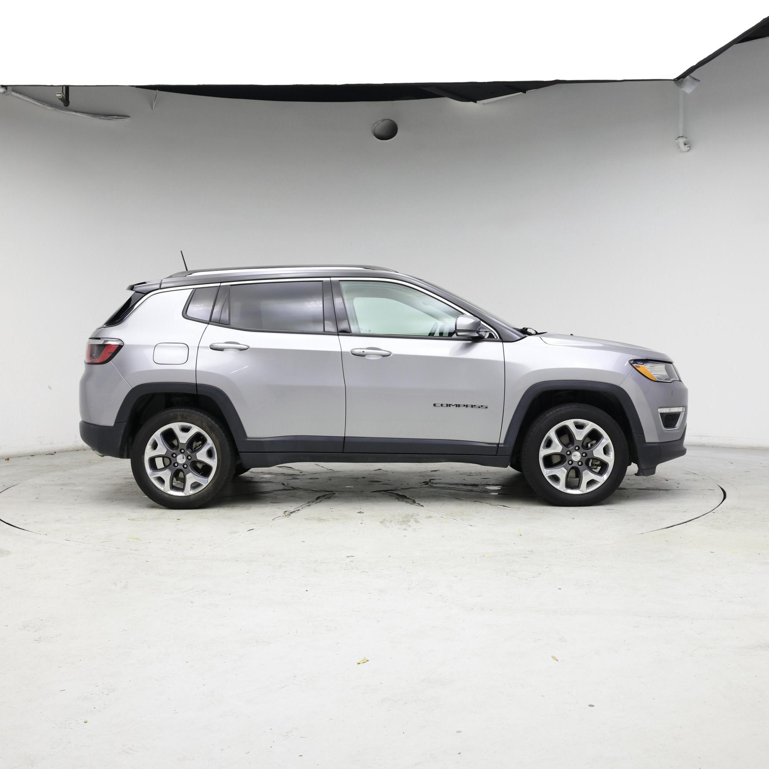 Thumbnail: 2019 Jeep Compass - 7
