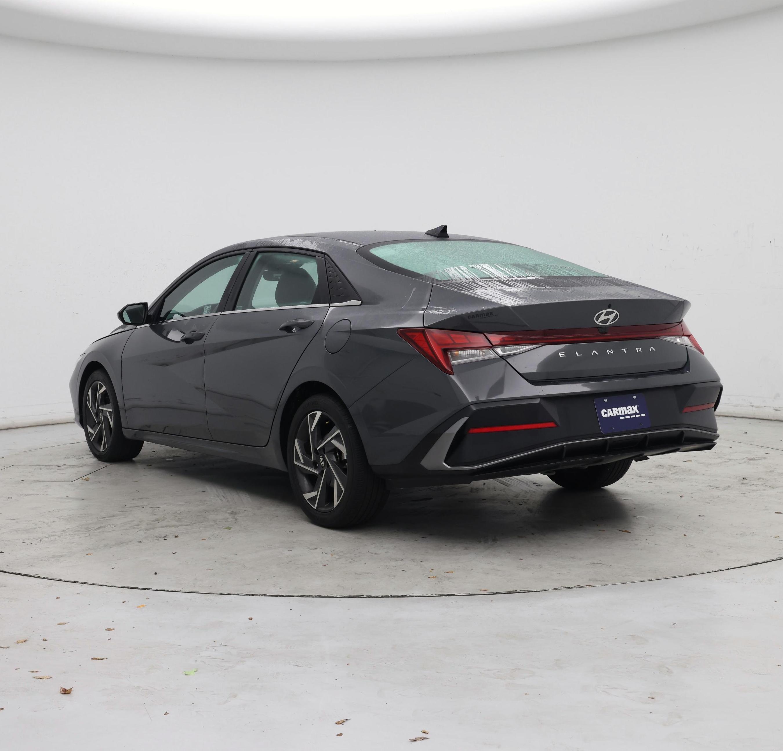 Thumbnail: 2024 Hyundai Elantra - 2