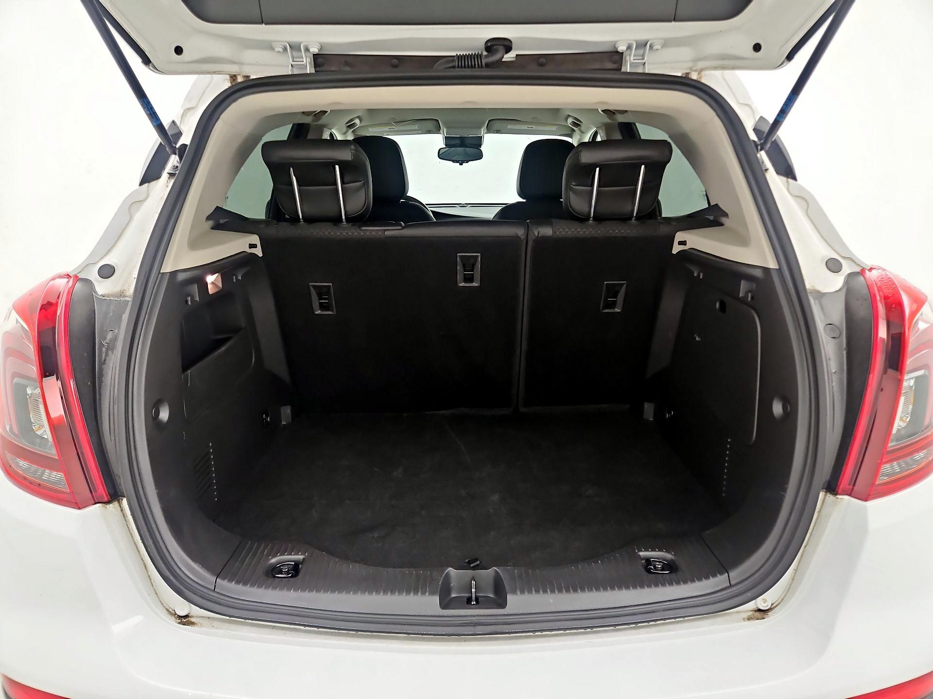 Thumbnail: 2022 Buick Encore - 19