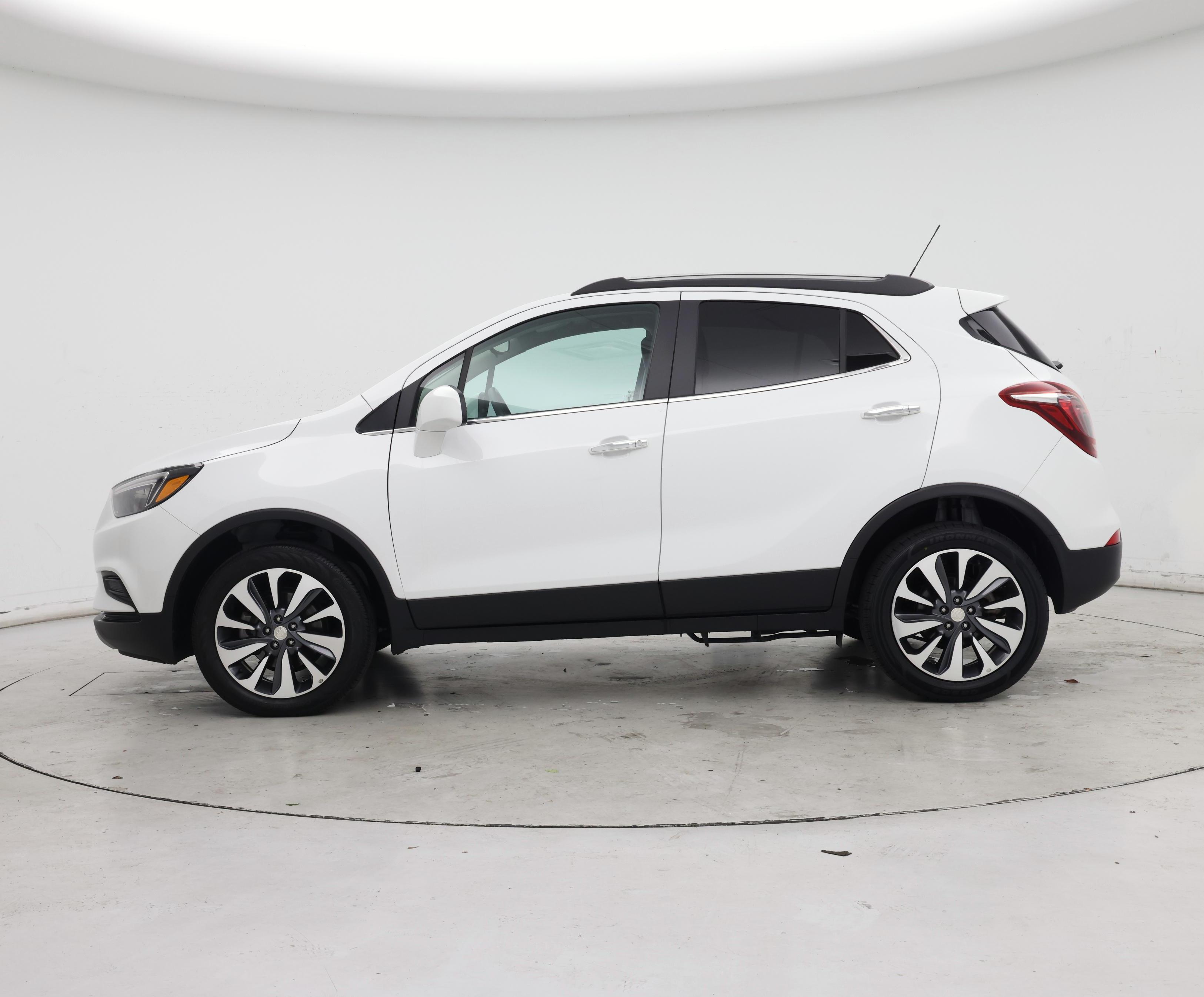 Thumbnail: 2022 Buick Encore - 3