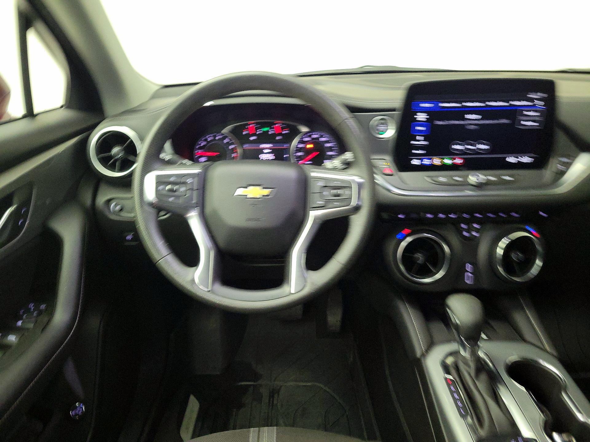 Thumbnail: 2023 Chevrolet Blazer - 10