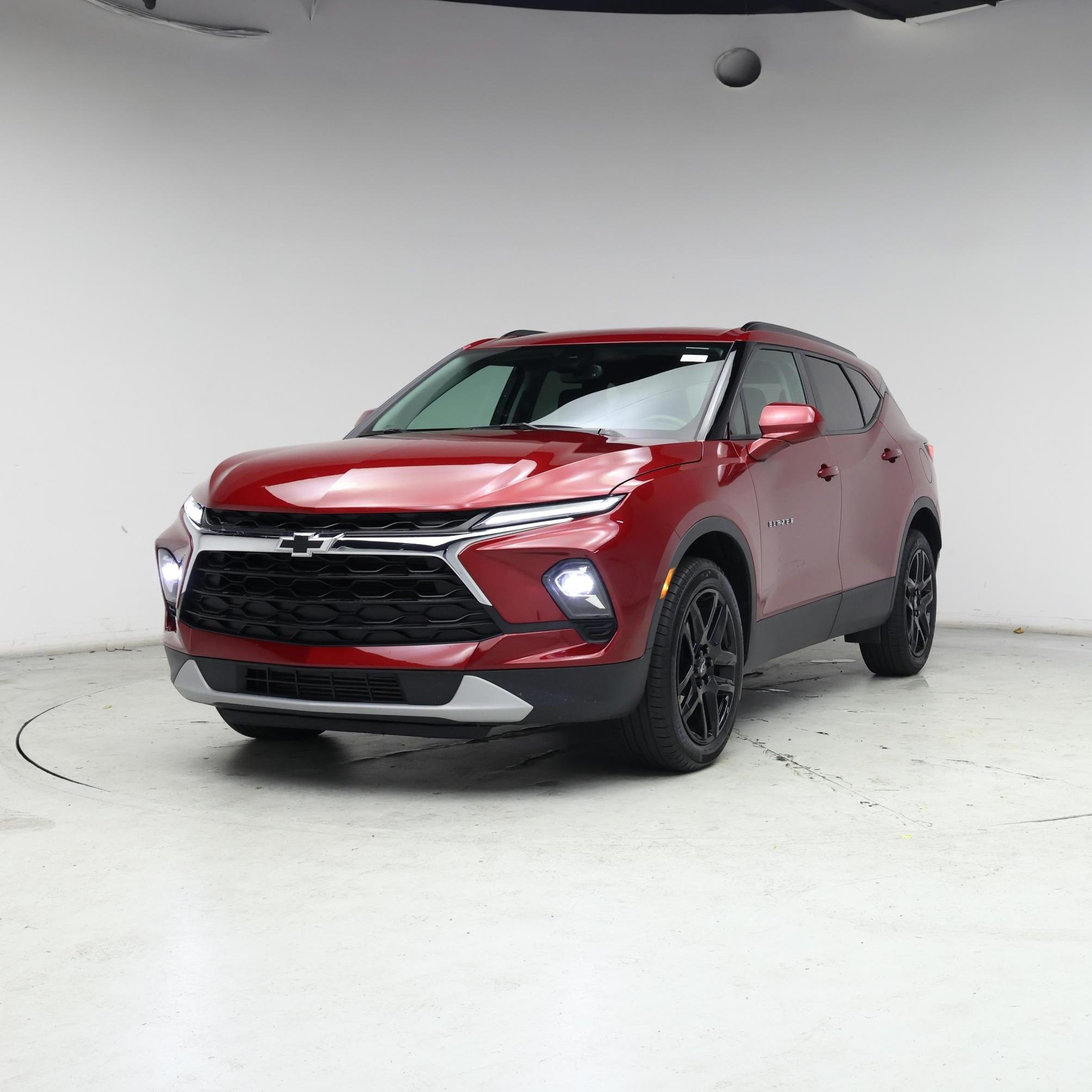 Thumbnail: 2023 Chevrolet Blazer - 4