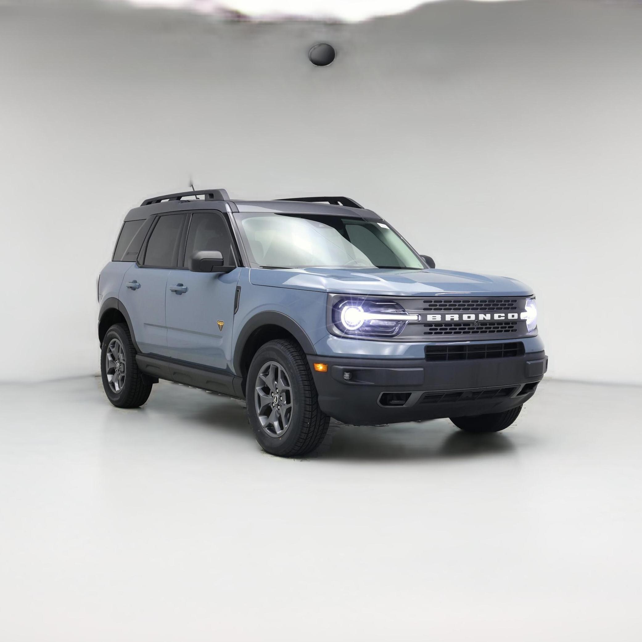 Thumbnail: 2022 Ford Bronco Sport - 1