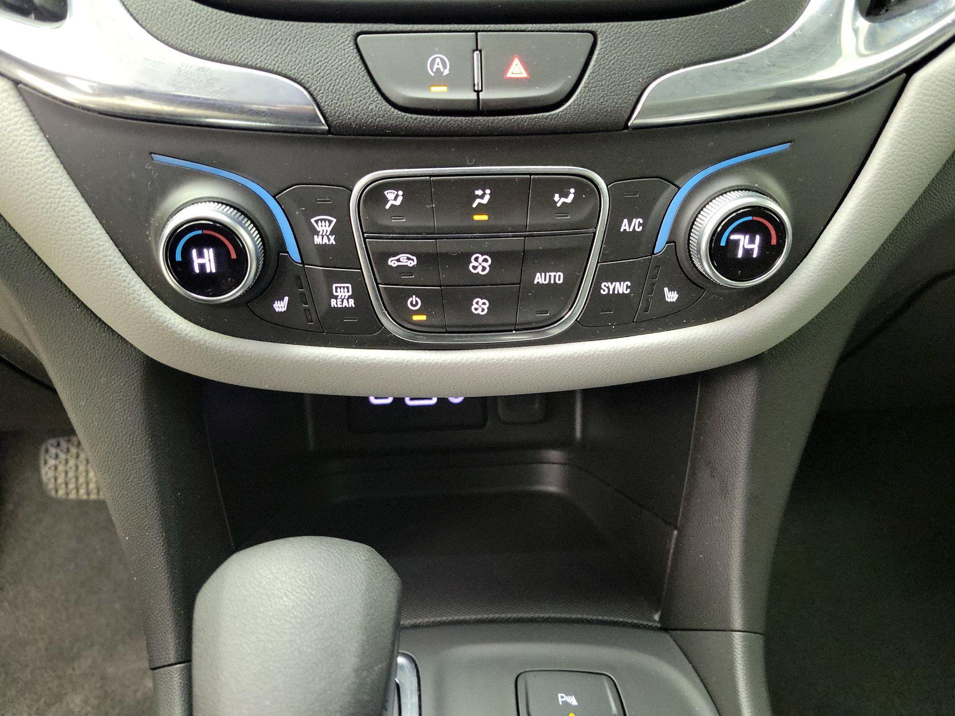 Thumbnail: 2023 Chevrolet Equinox - 17