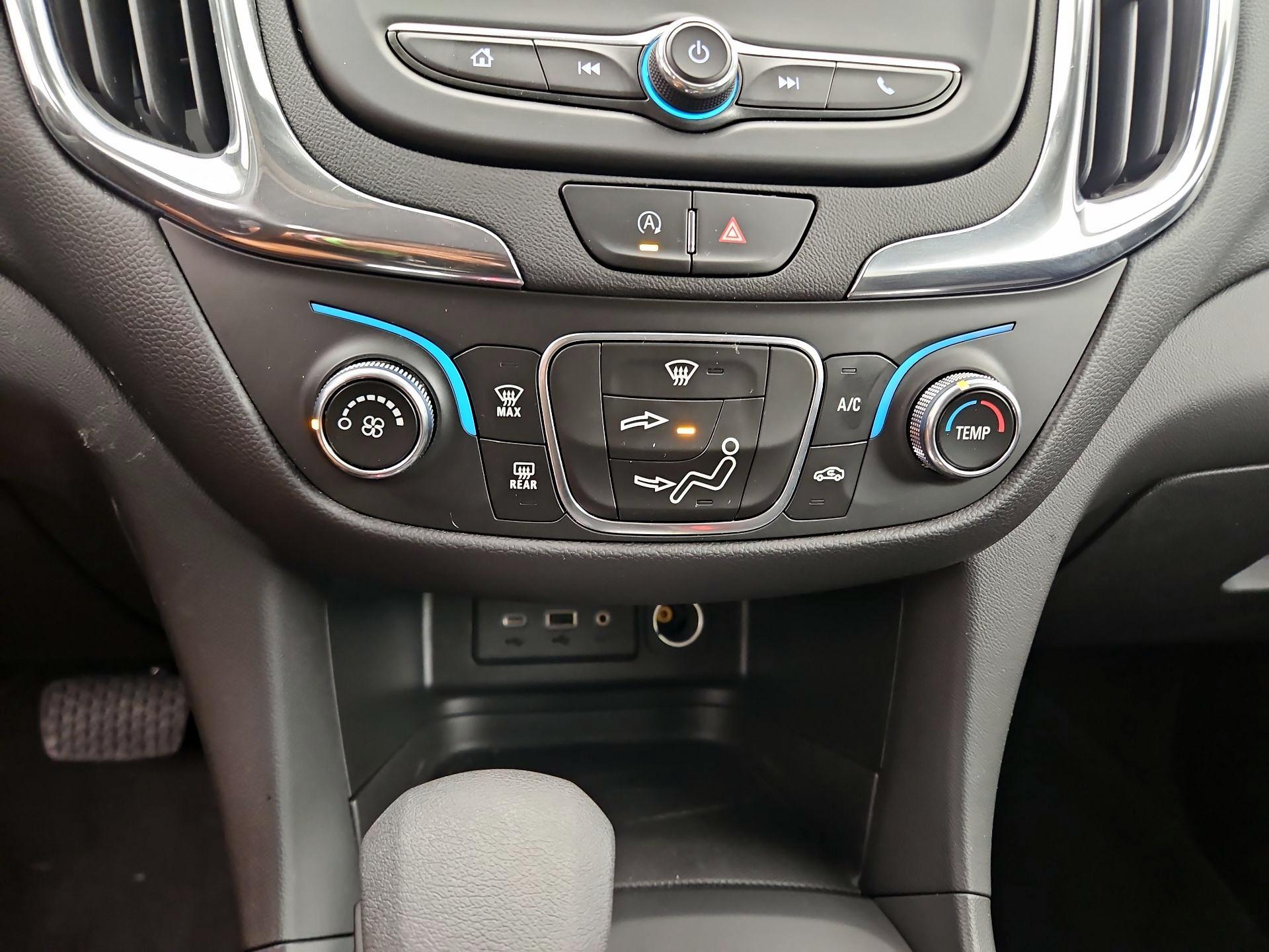 Thumbnail: 2023 Chevrolet Equinox - 16