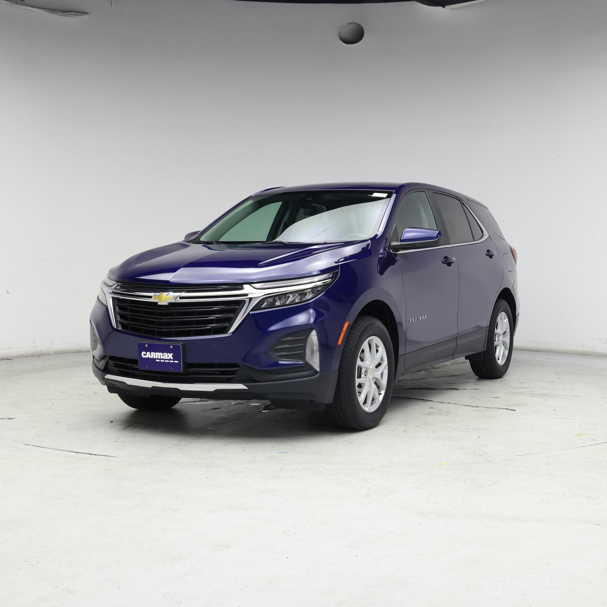 Thumbnail: 2022 Chevrolet Equinox - 4