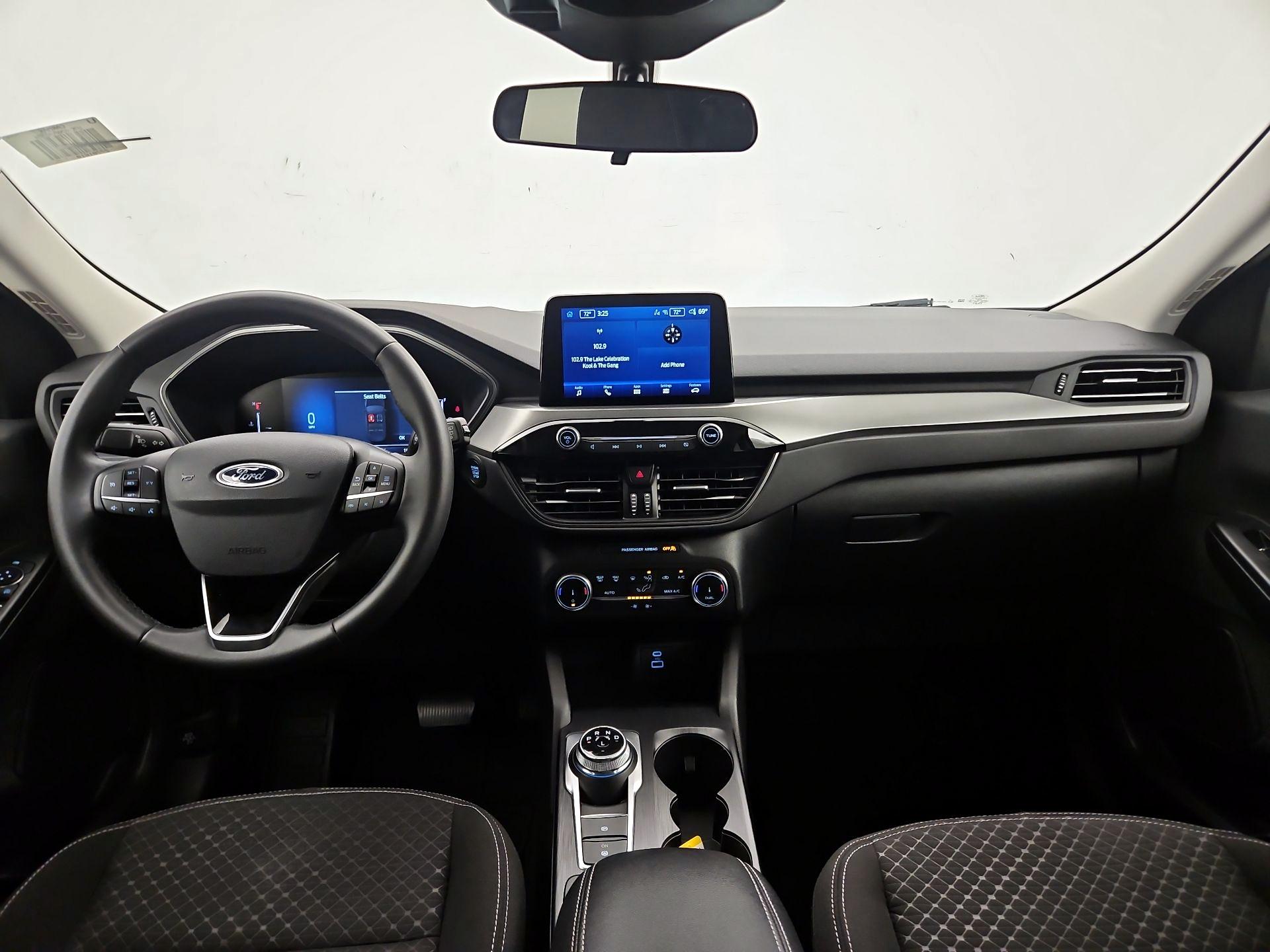 Thumbnail: 2023 Ford Escape - 9
