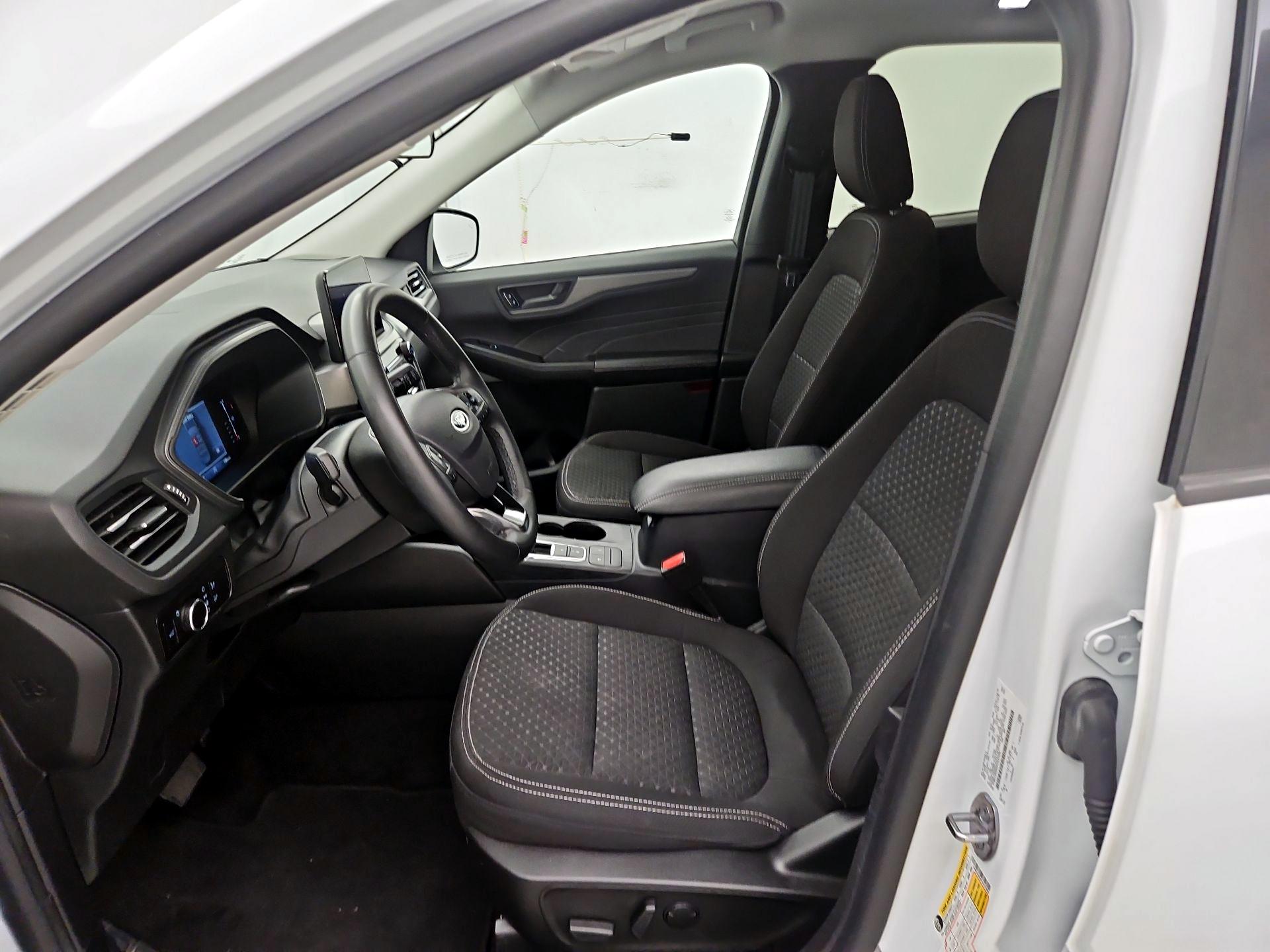 Thumbnail: 2023 Ford Escape - 11