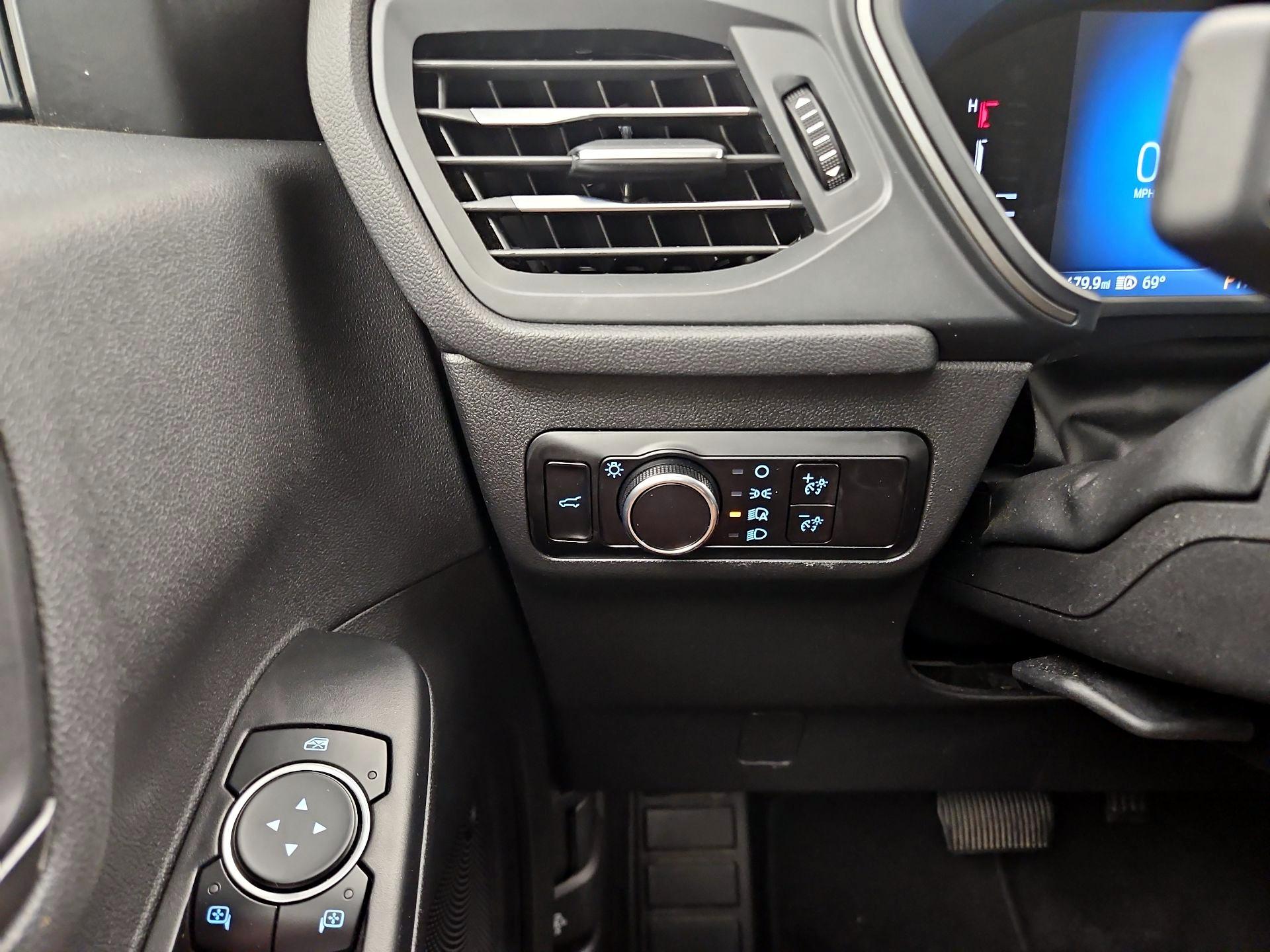 Thumbnail: 2023 Ford Escape - 13