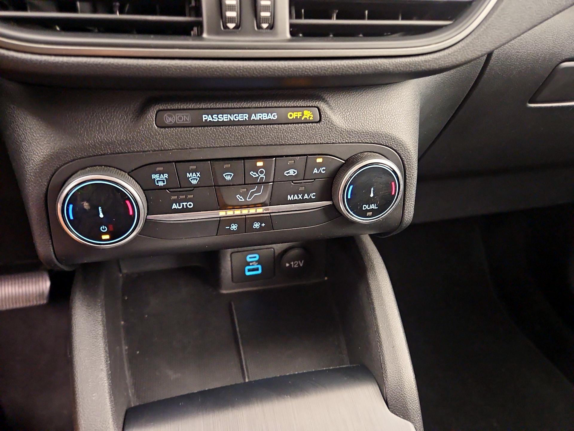 Thumbnail: 2023 Ford Escape - 16