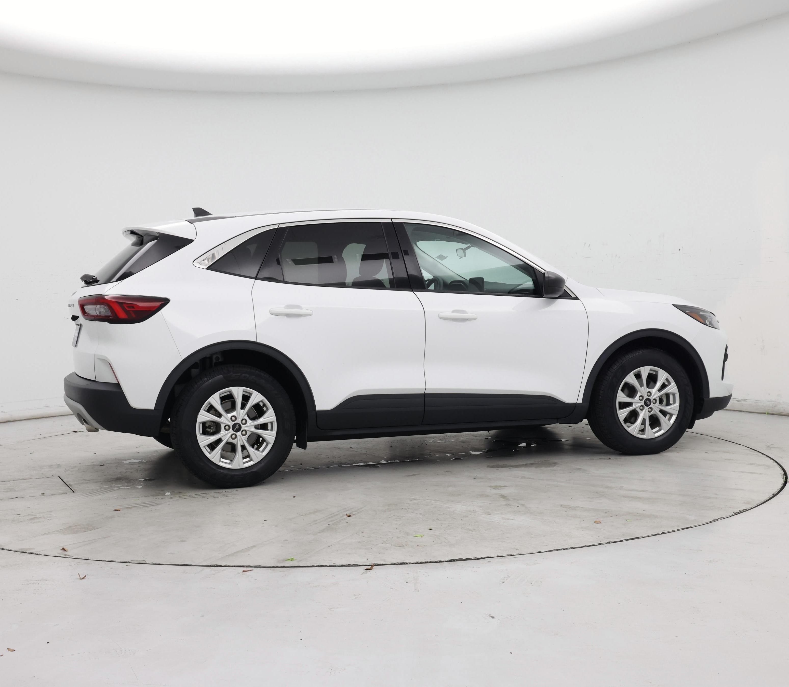 Thumbnail: 2023 Ford Escape - 7