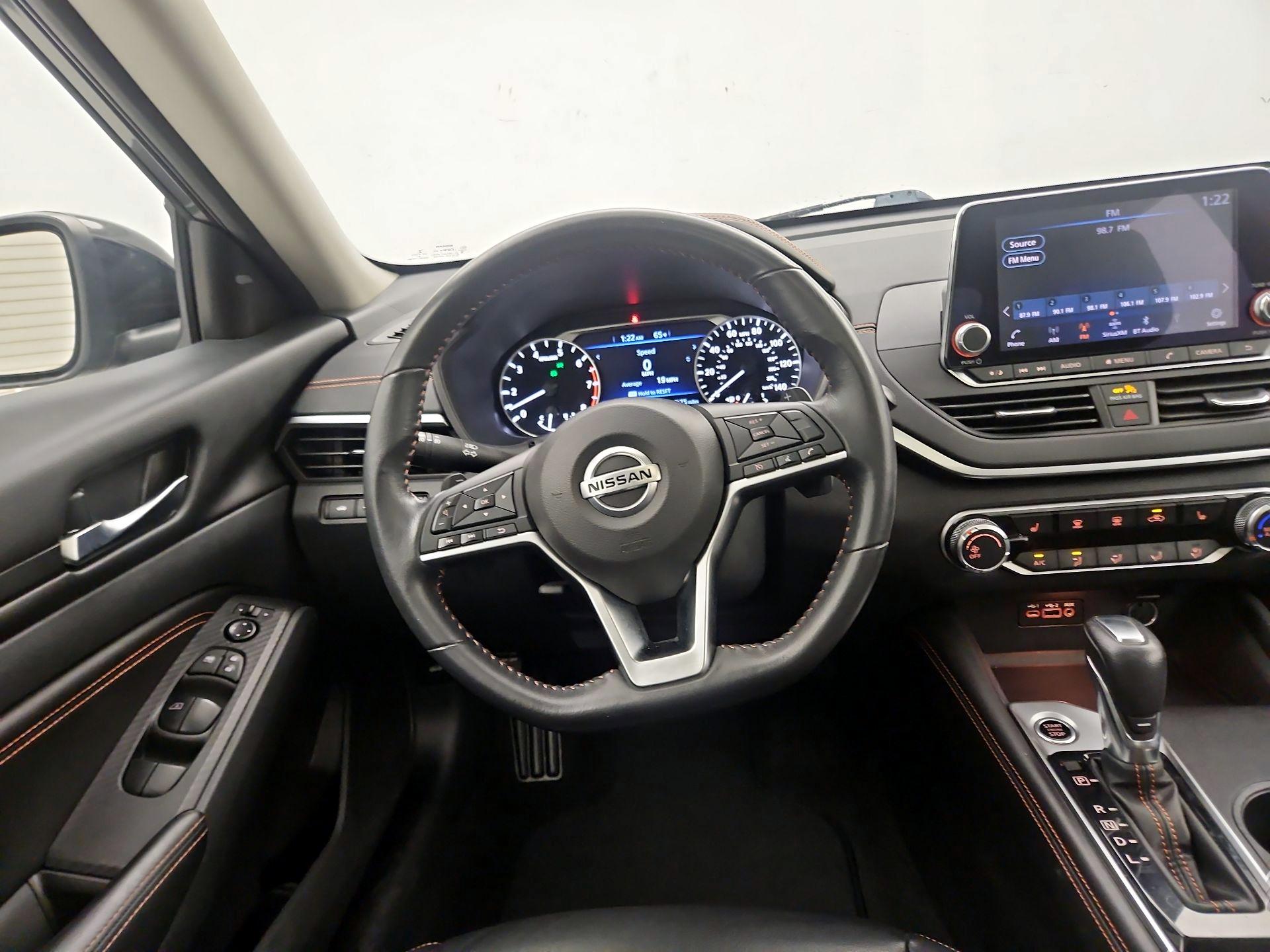Thumbnail: 2022 Nissan Altima - 10