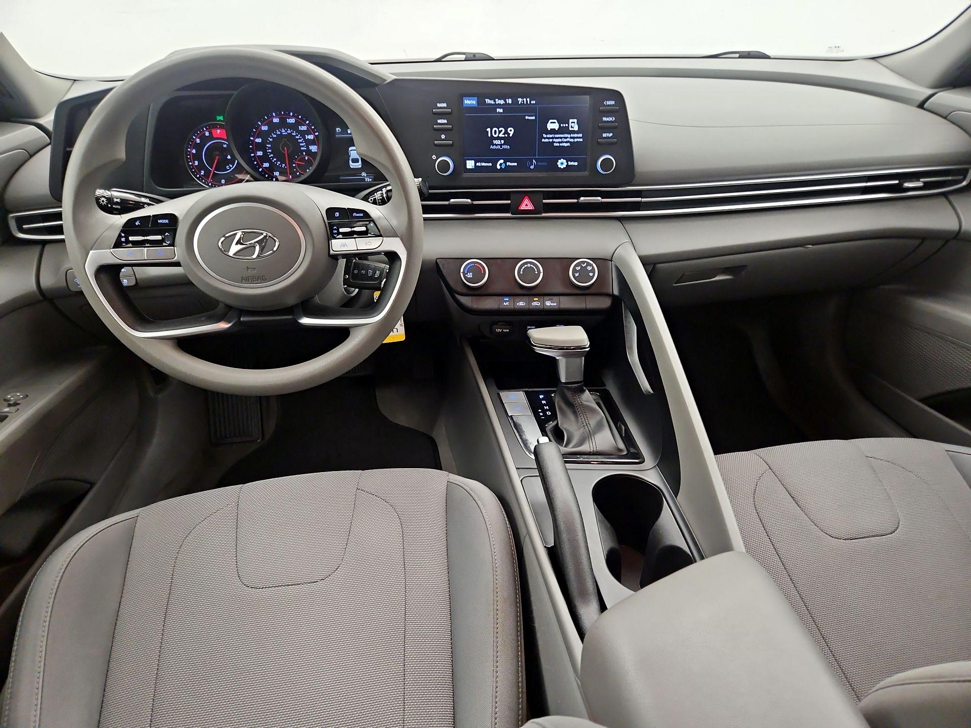 Thumbnail: 2021 Hyundai Elantra - 9