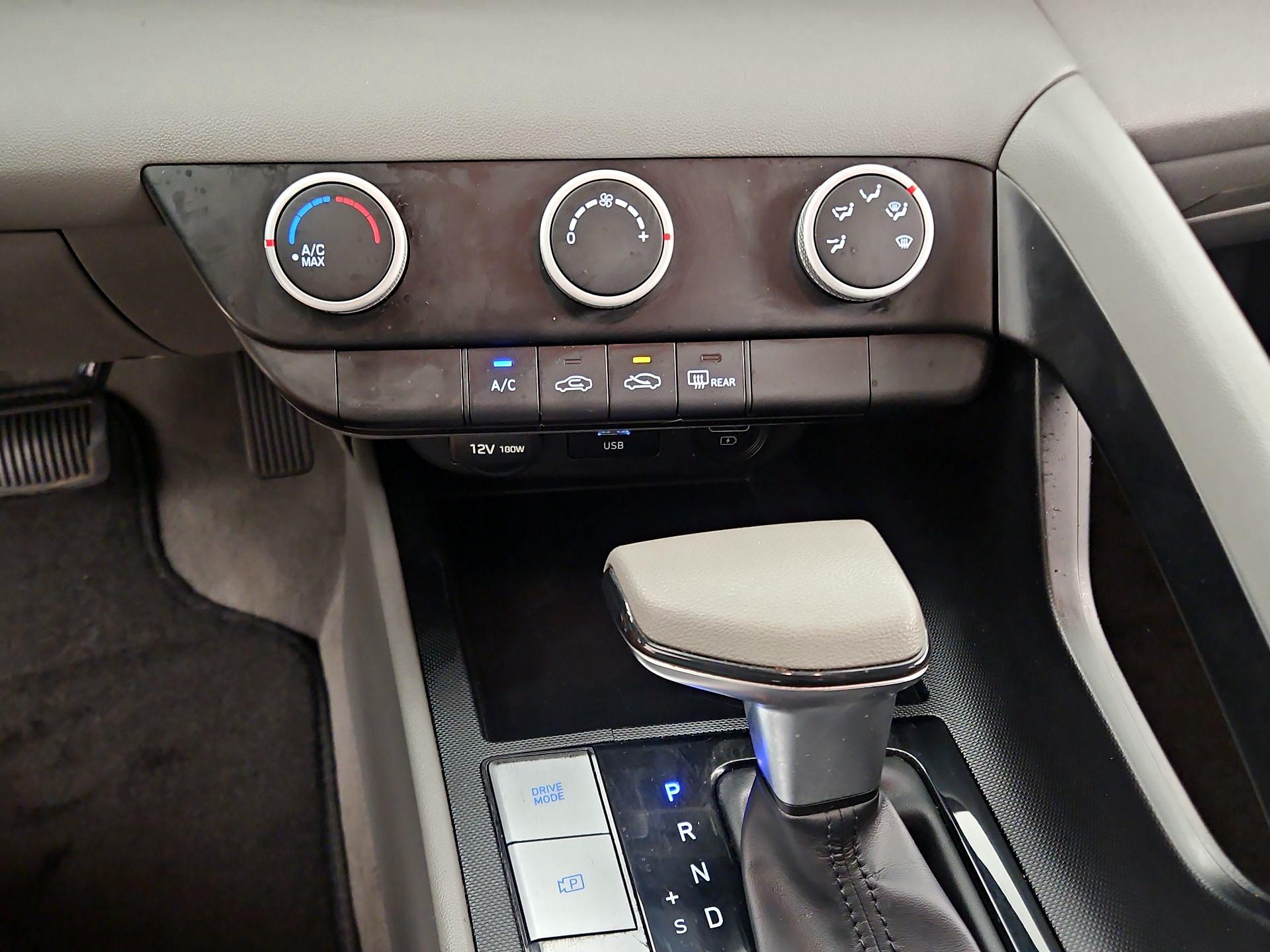 Thumbnail: 2021 Hyundai Elantra - 16