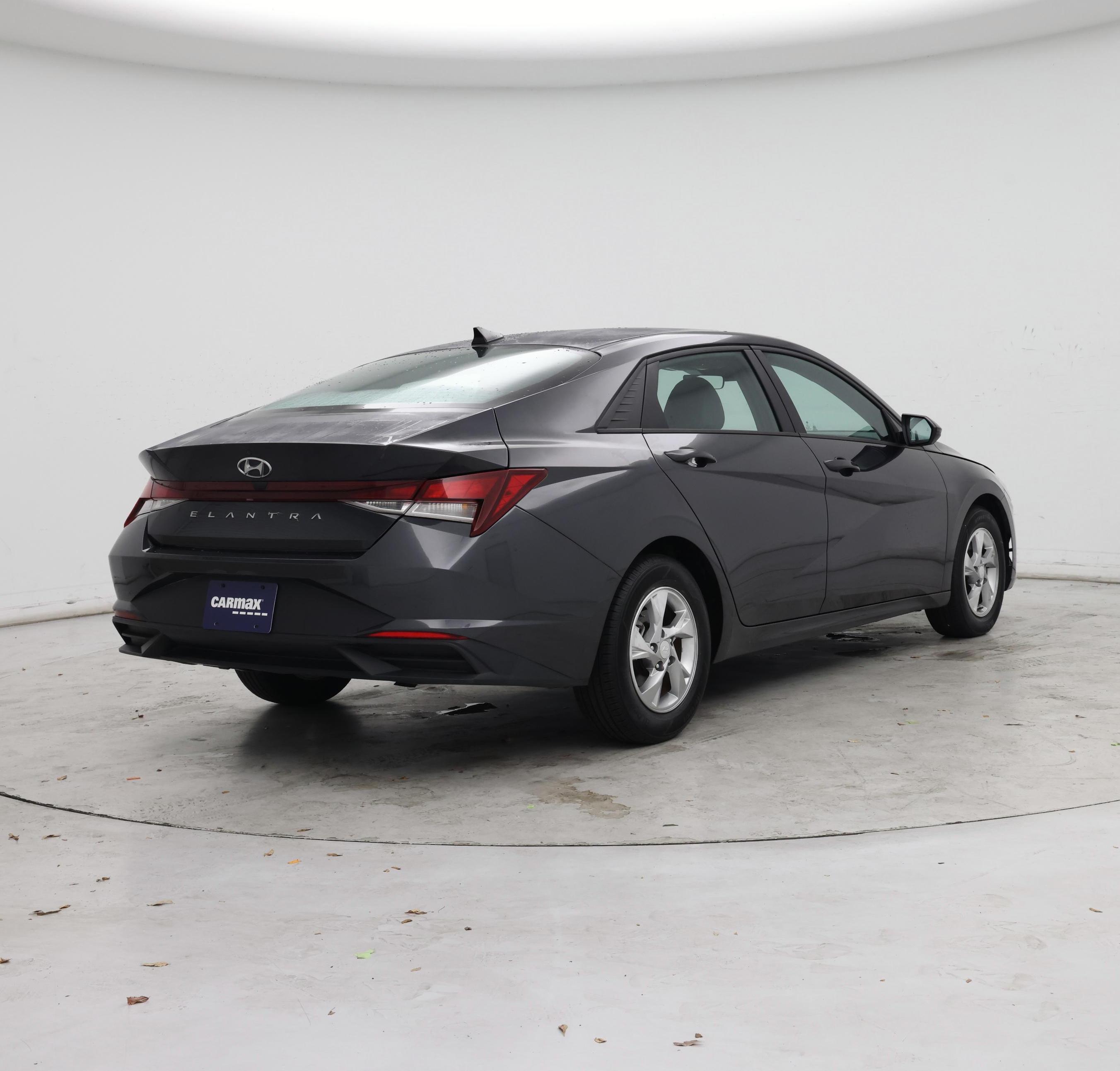 Thumbnail: 2021 Hyundai Elantra - 8